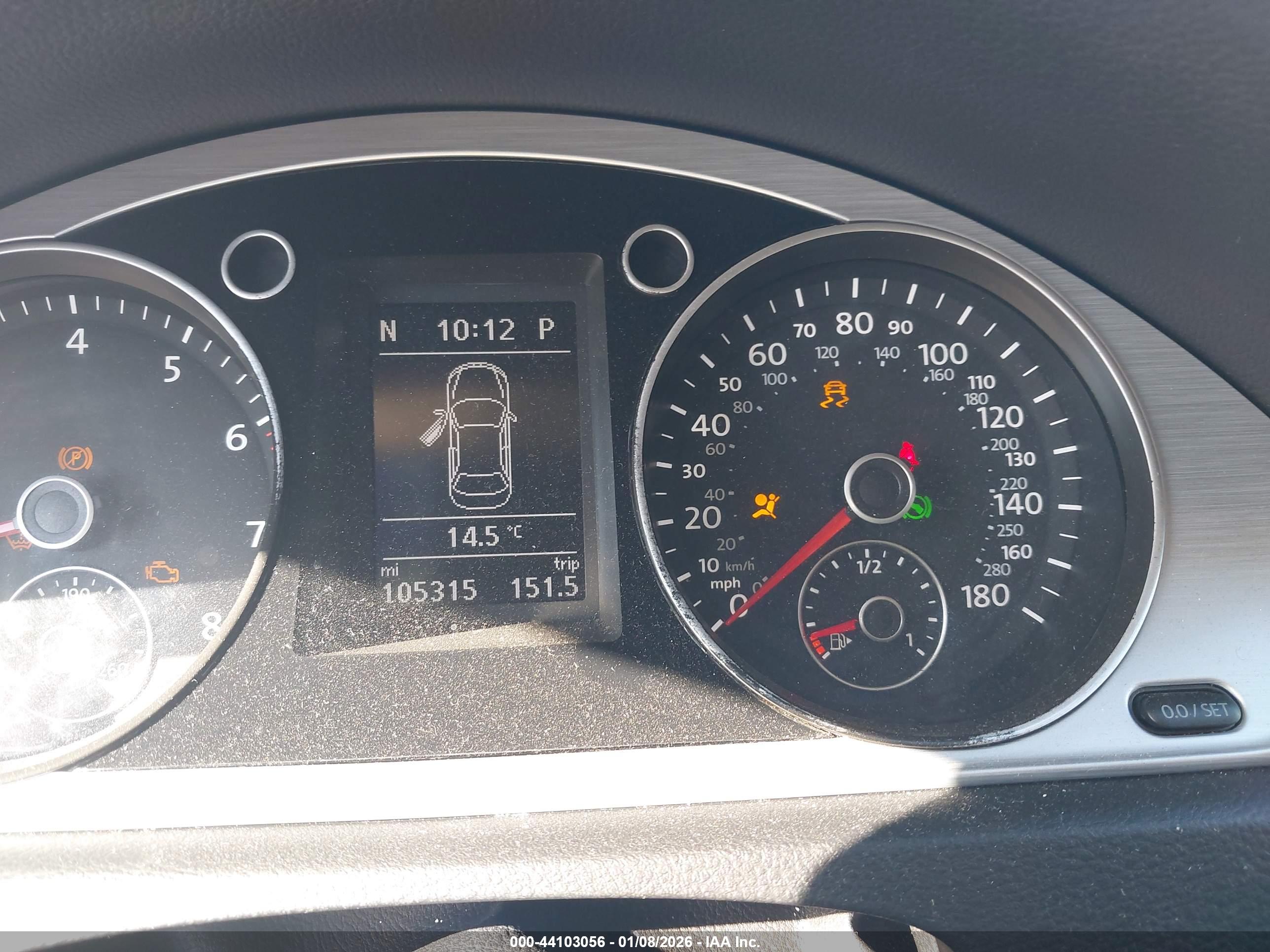 VOLKSWAGEN CC image 7