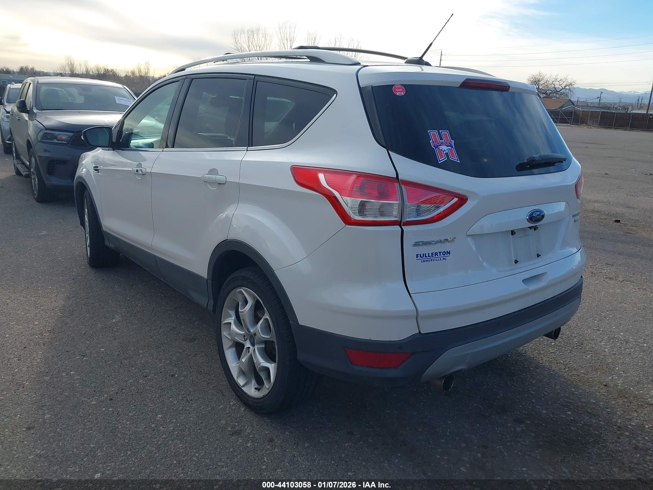 FORD ESCAPE image 3