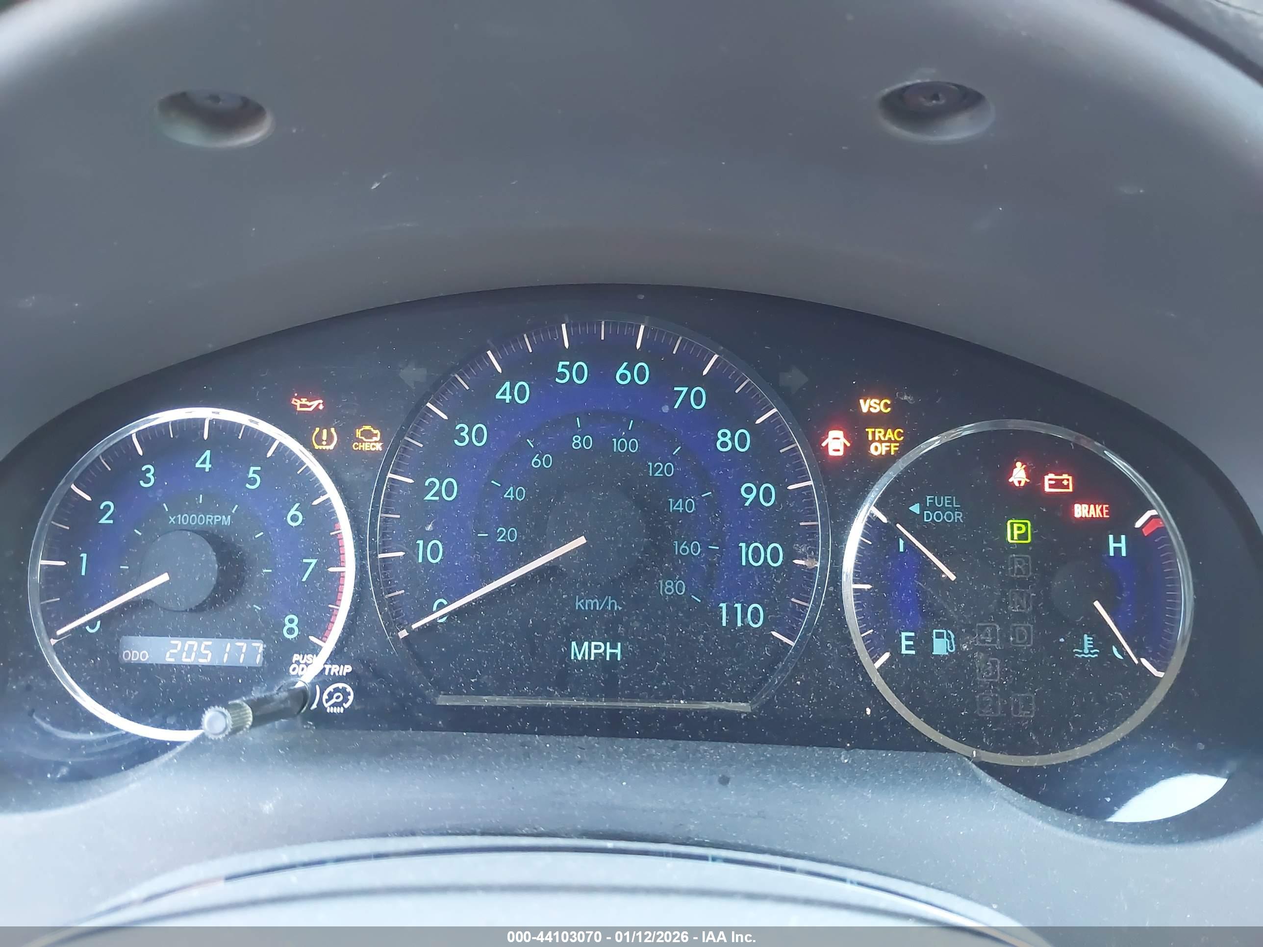 TOYOTA SIENNA image 7
