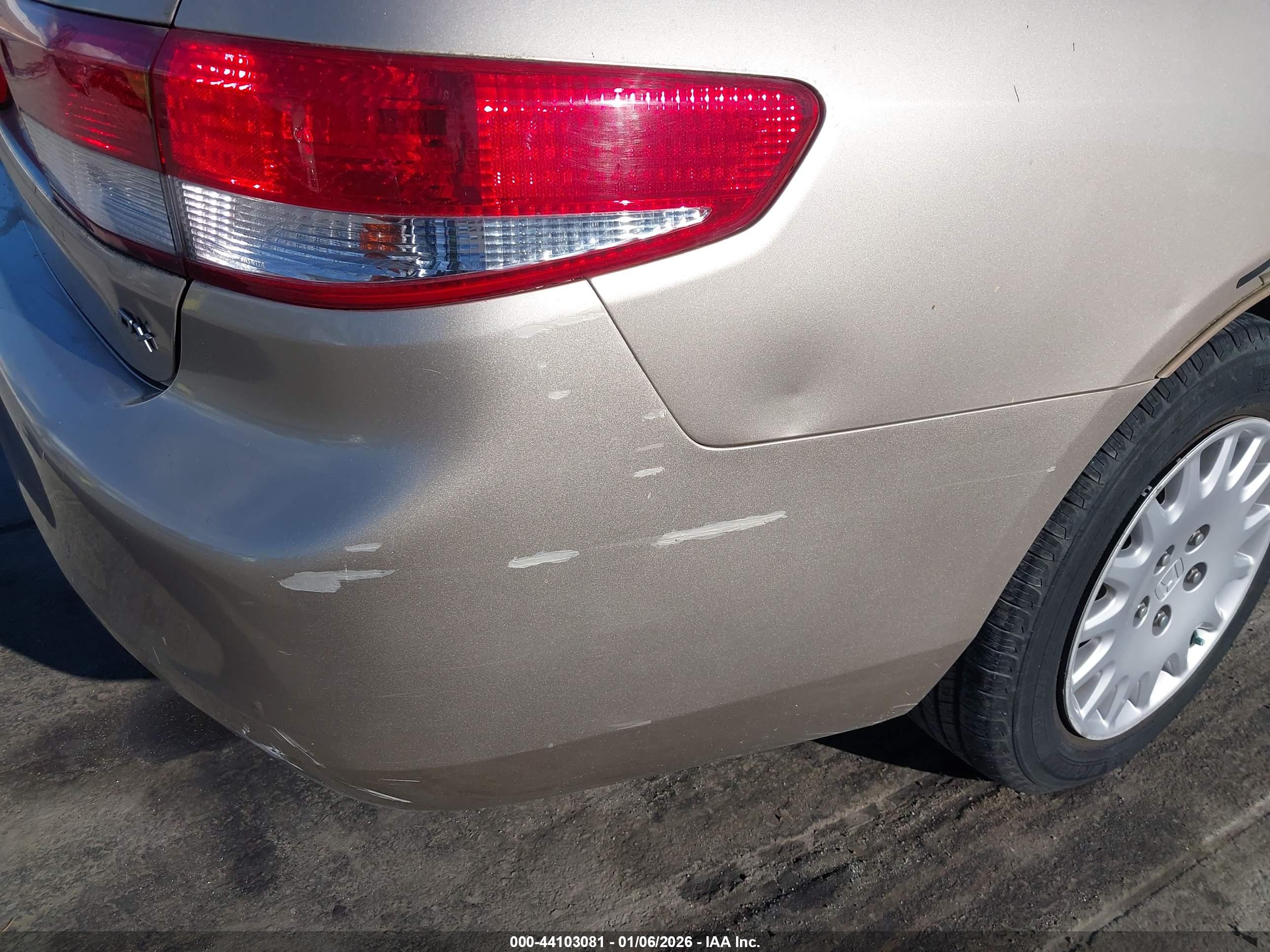 HONDA ACCORD image 6