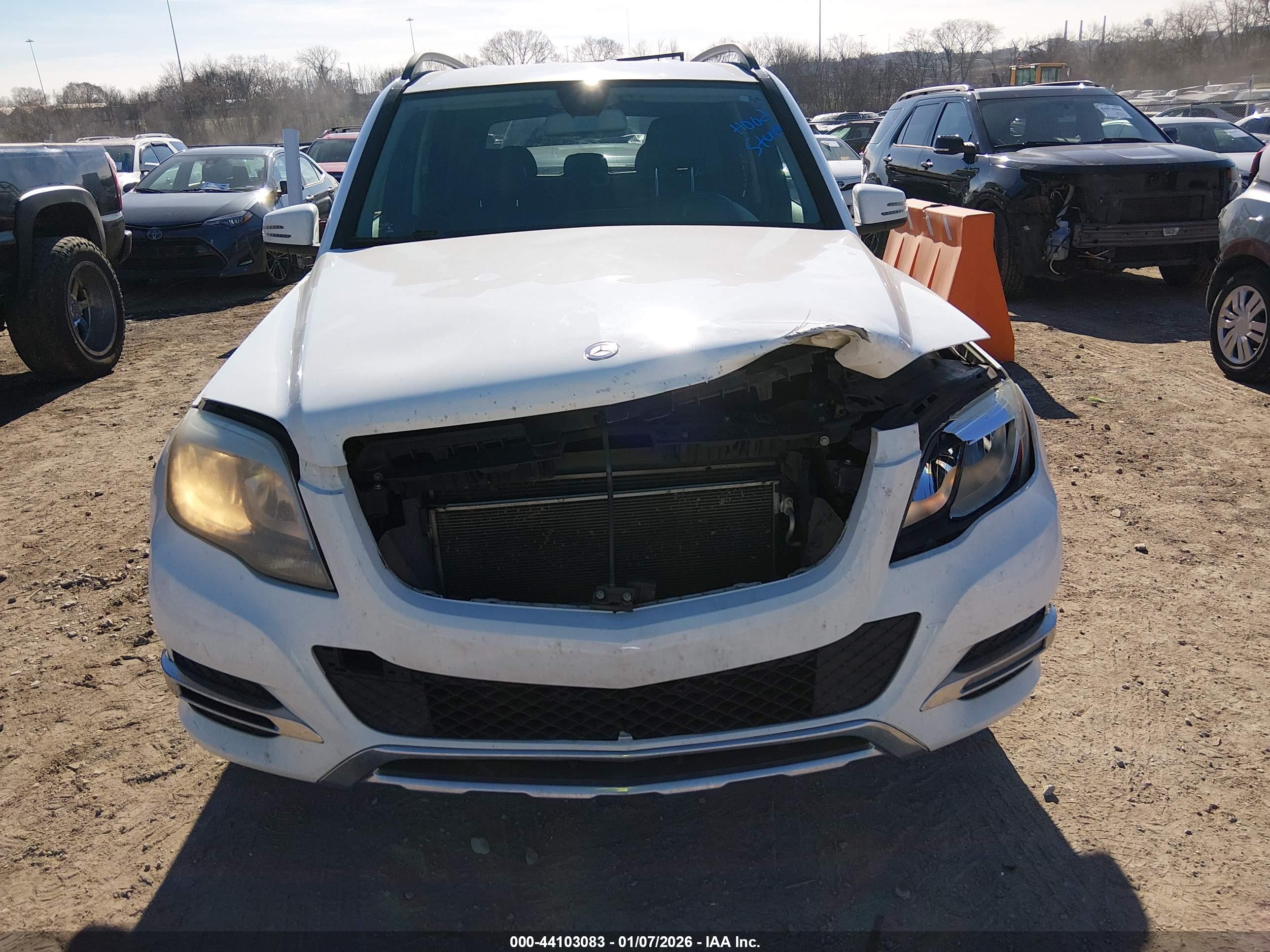 MERCEDES-BENZ GLK image 6