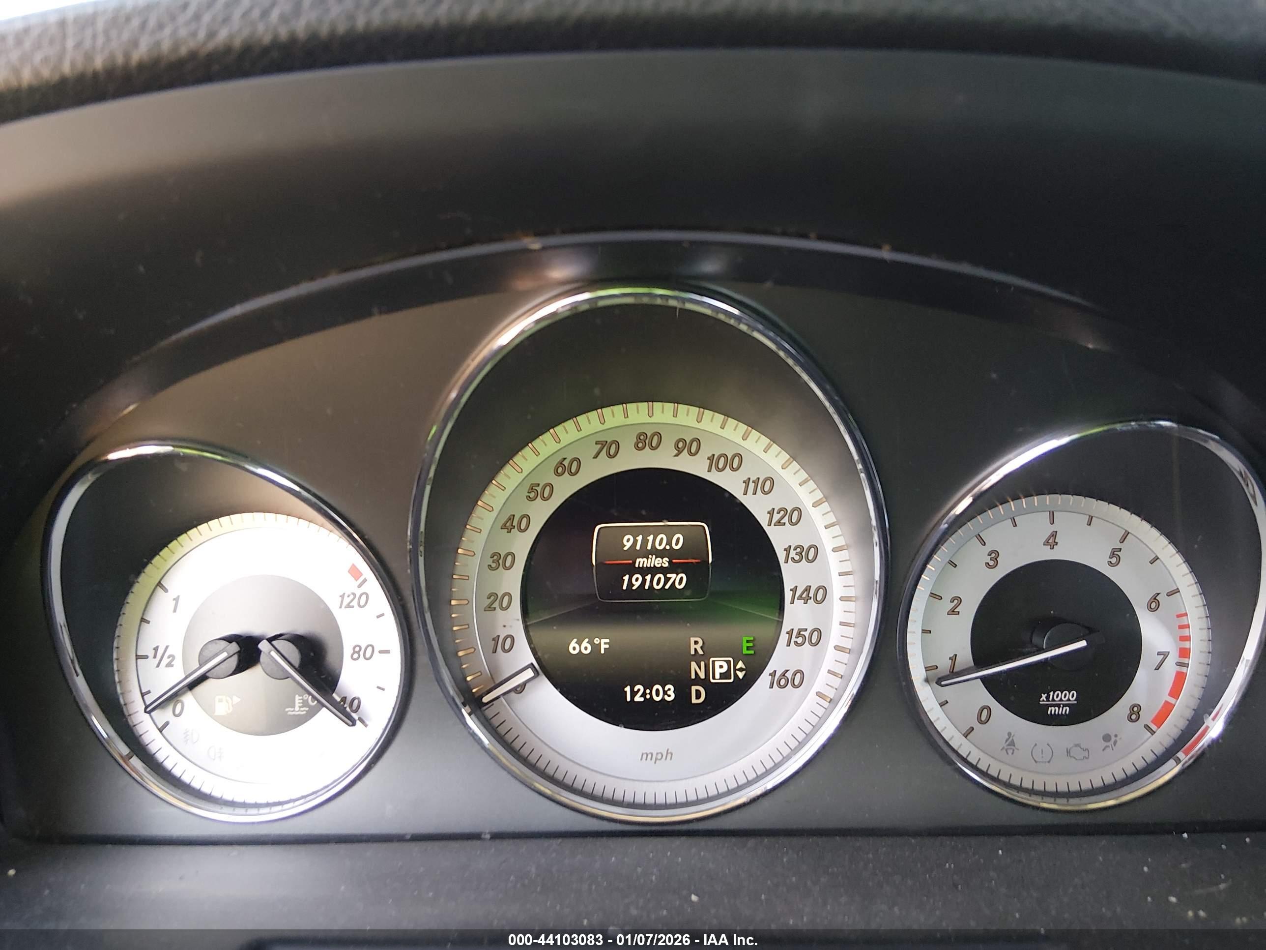 MERCEDES-BENZ GLK image 7