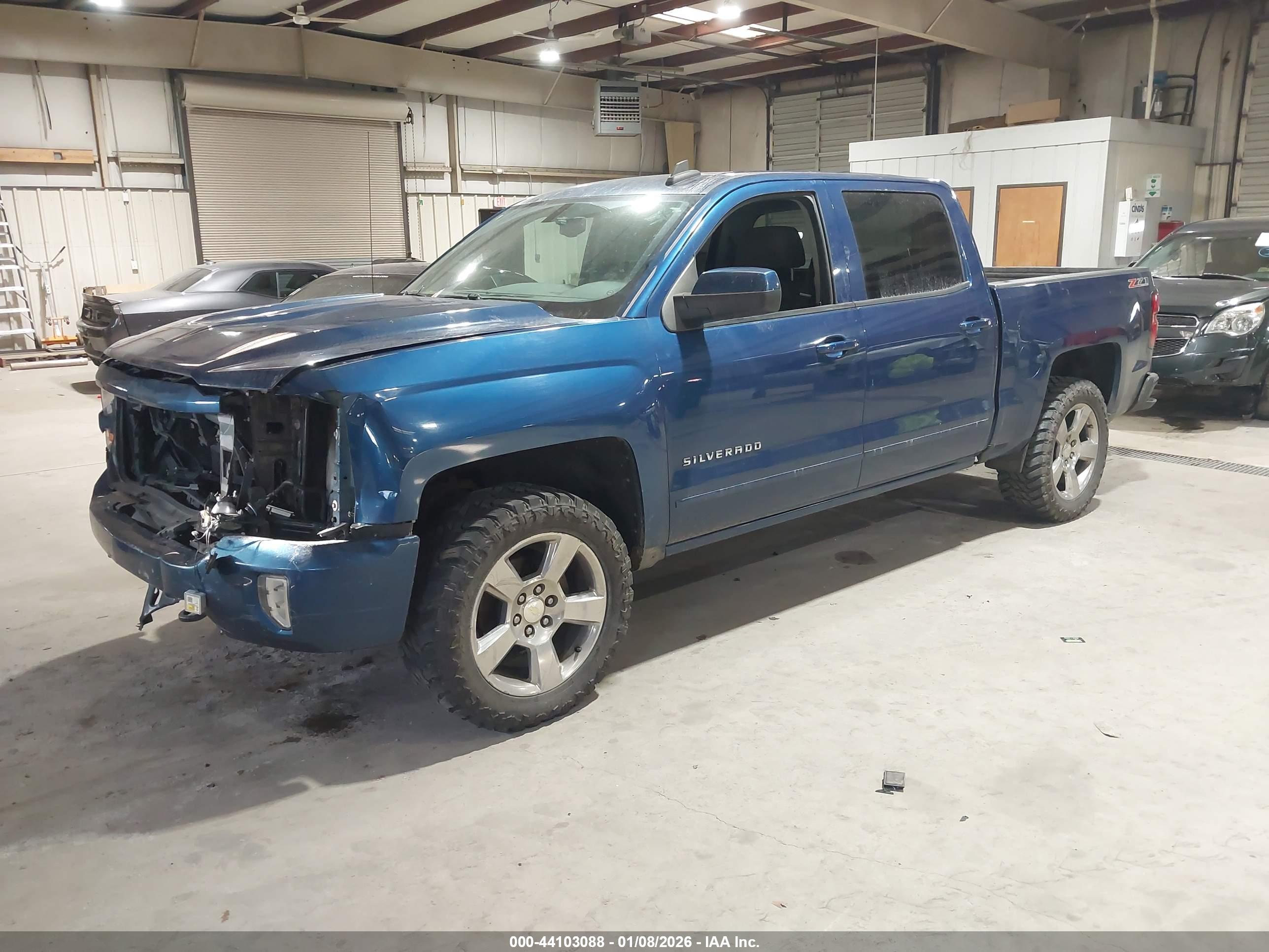 CHEVROLET SILVERADO image 2