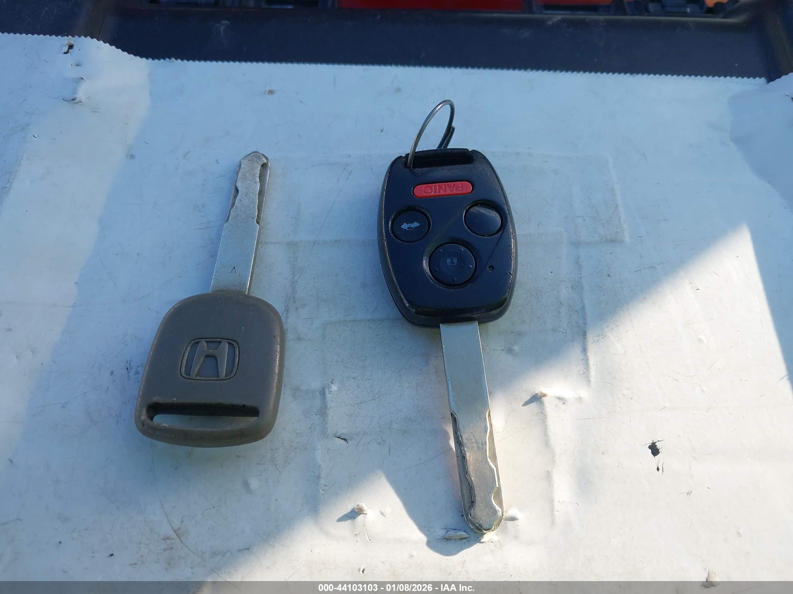 HONDA CIVIC image 11