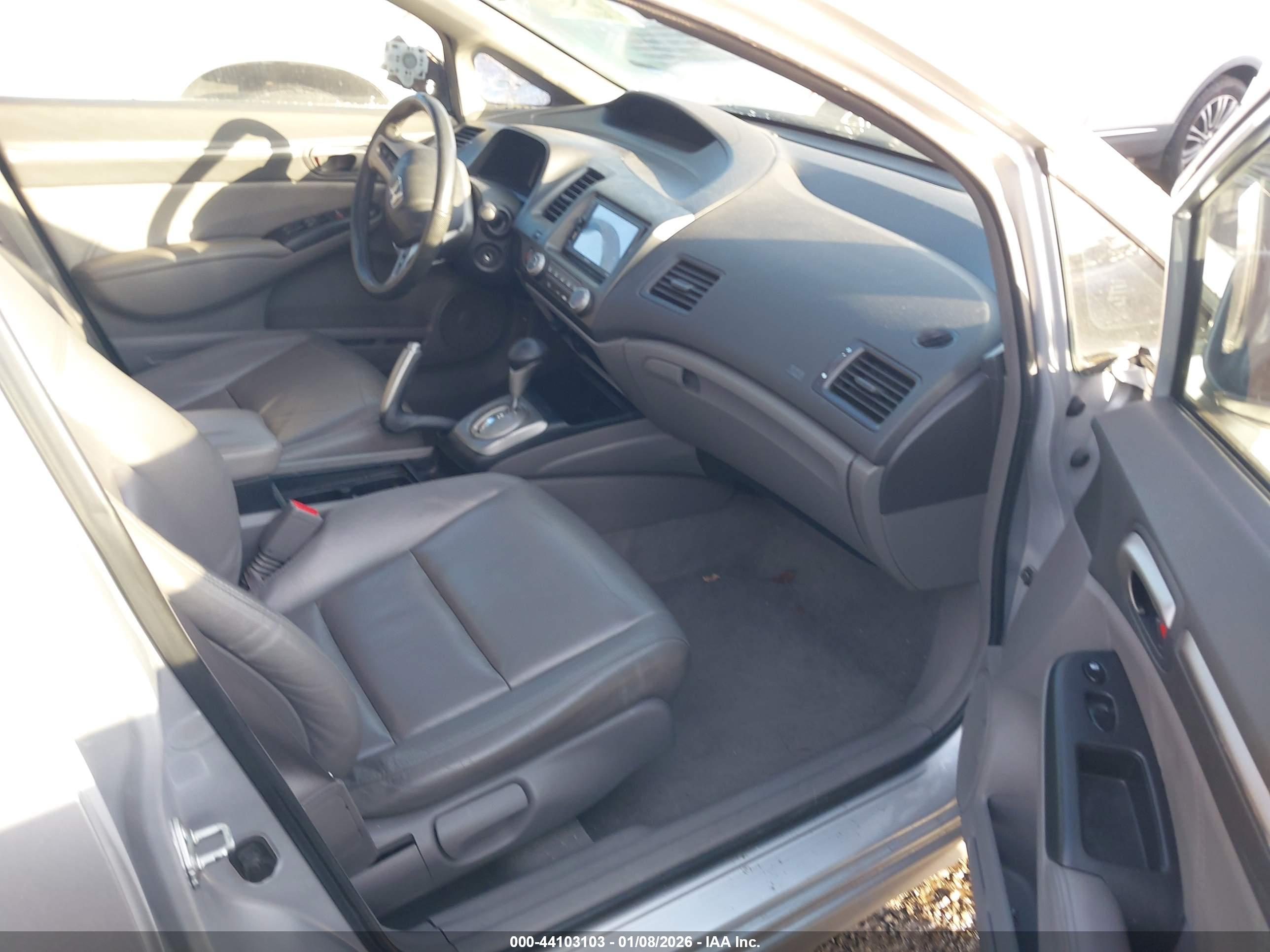 HONDA CIVIC image 5