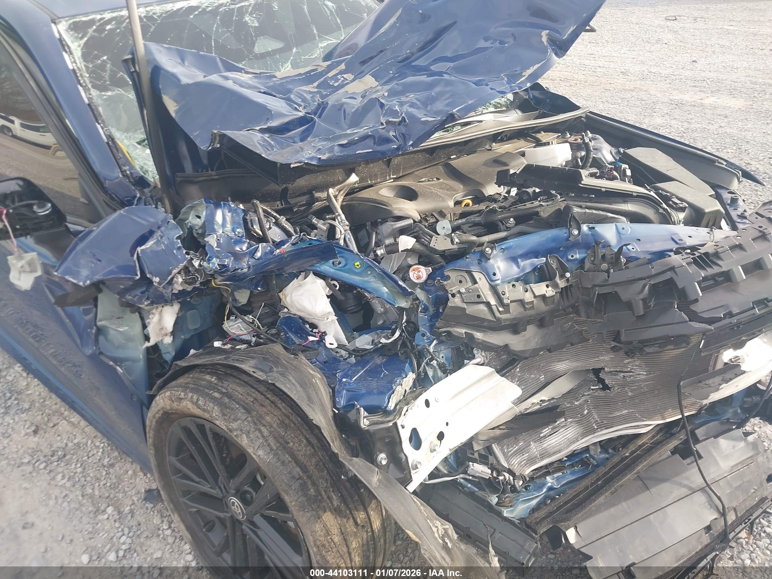TOYOTA CAMRY image 6