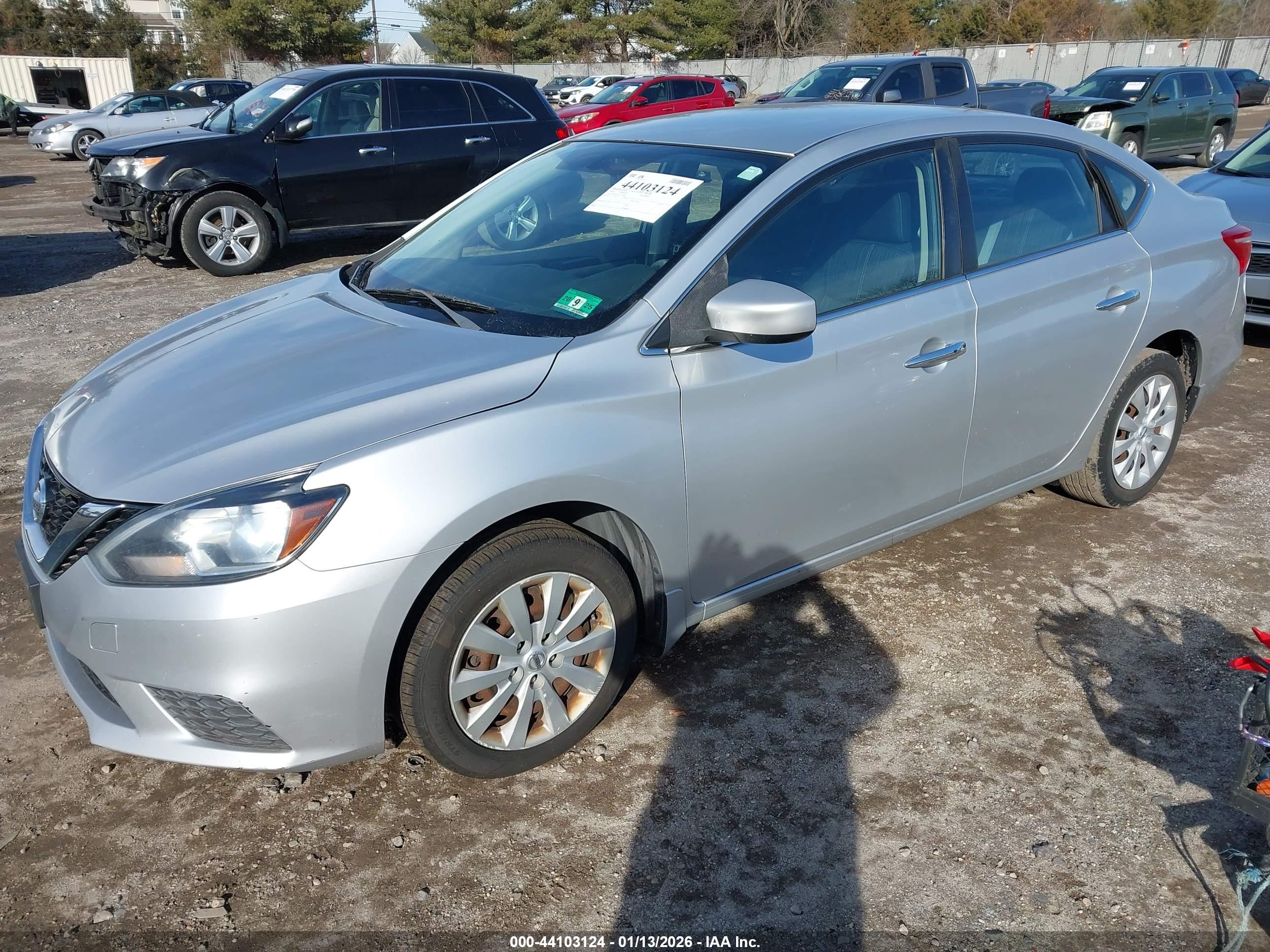 NISSAN SENTRA image 2
