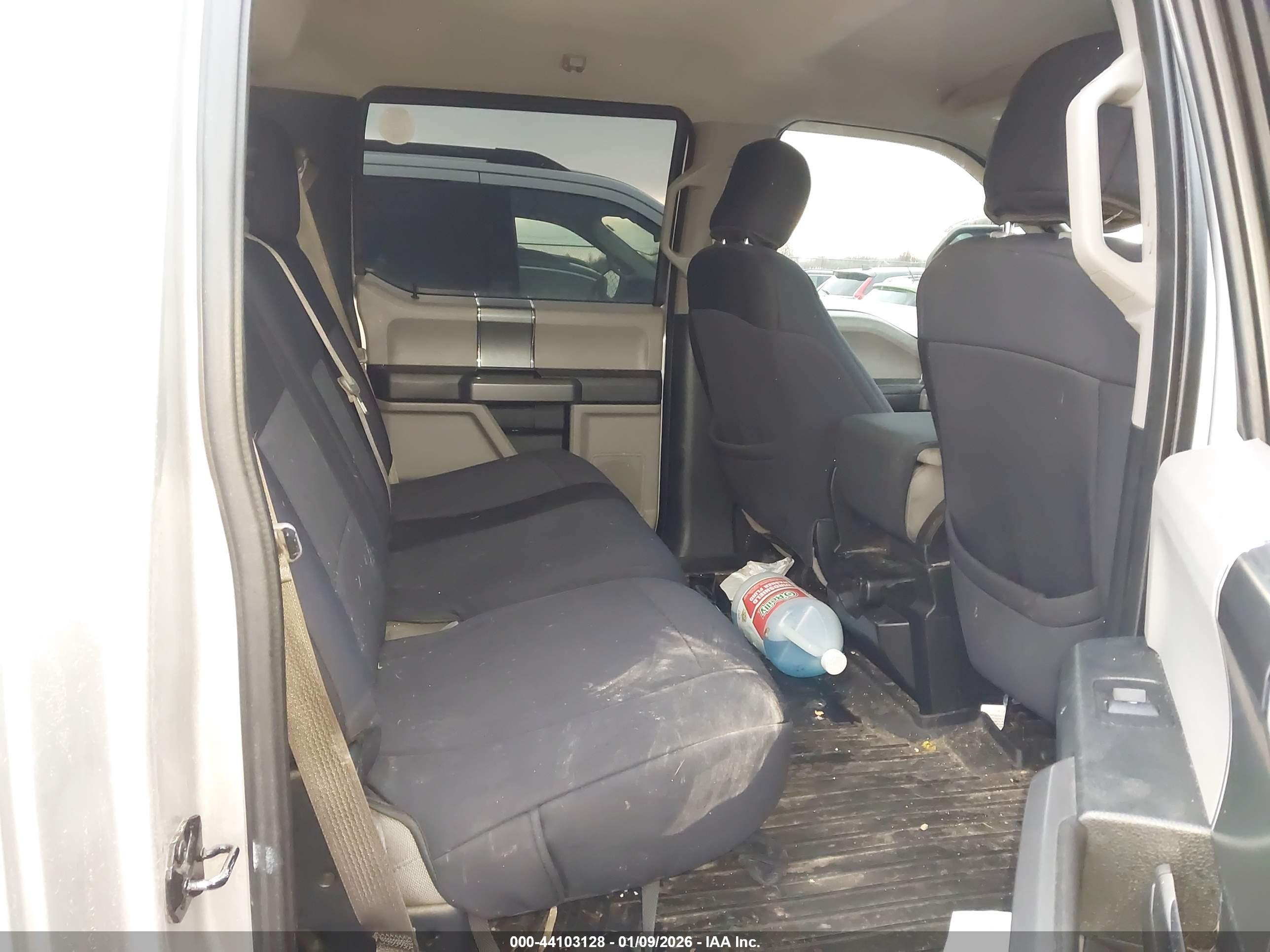 FORD F-150 image 8