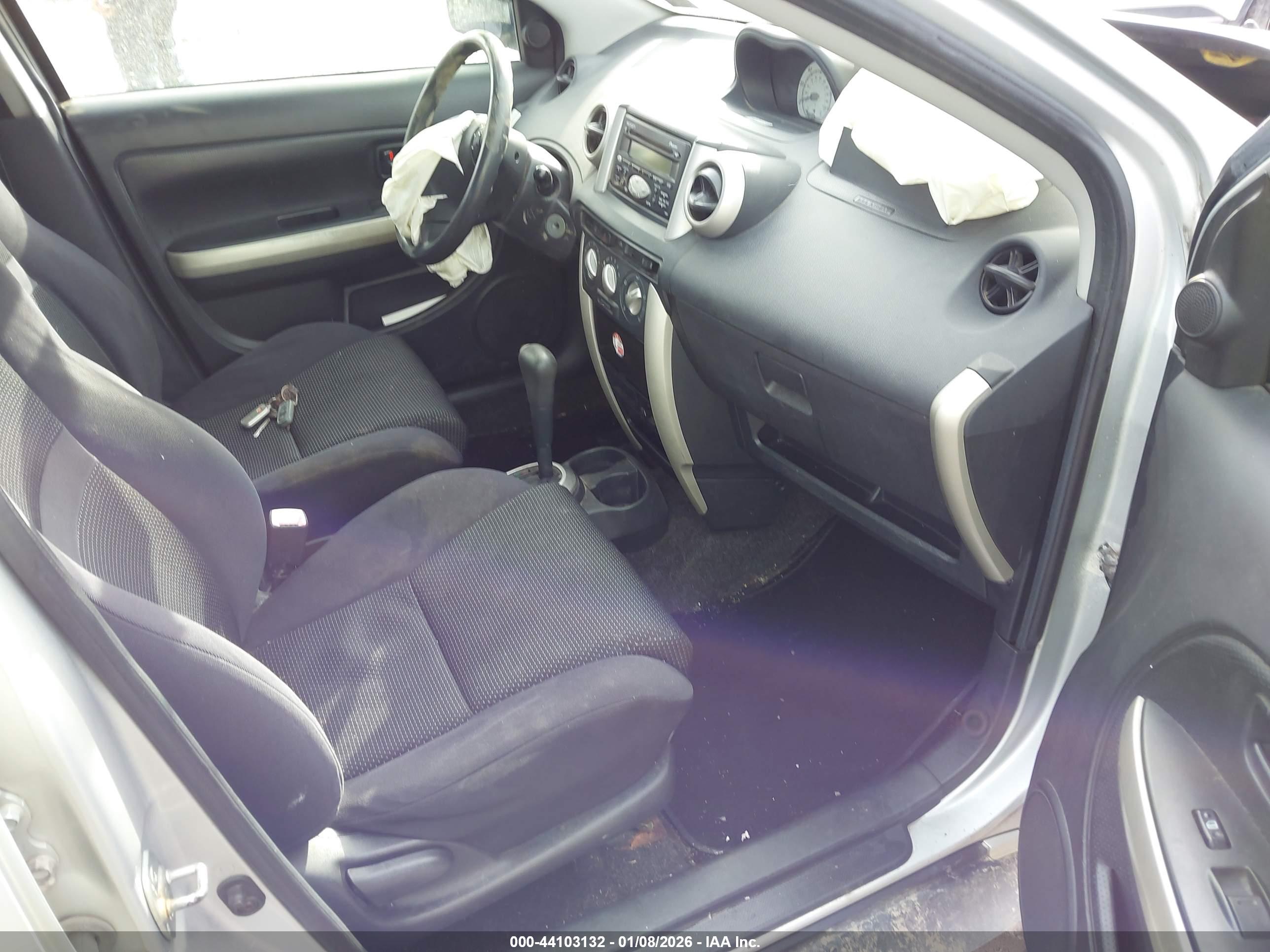 SCION XA image 5