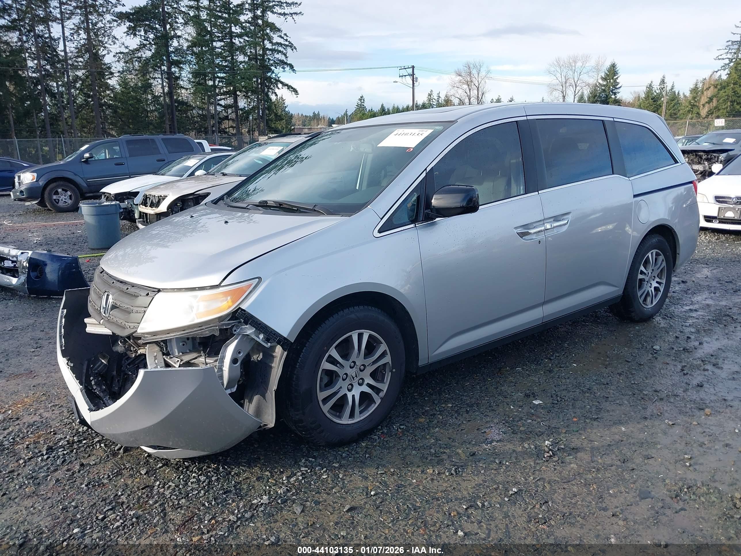 HONDA ODYSSEY image 2