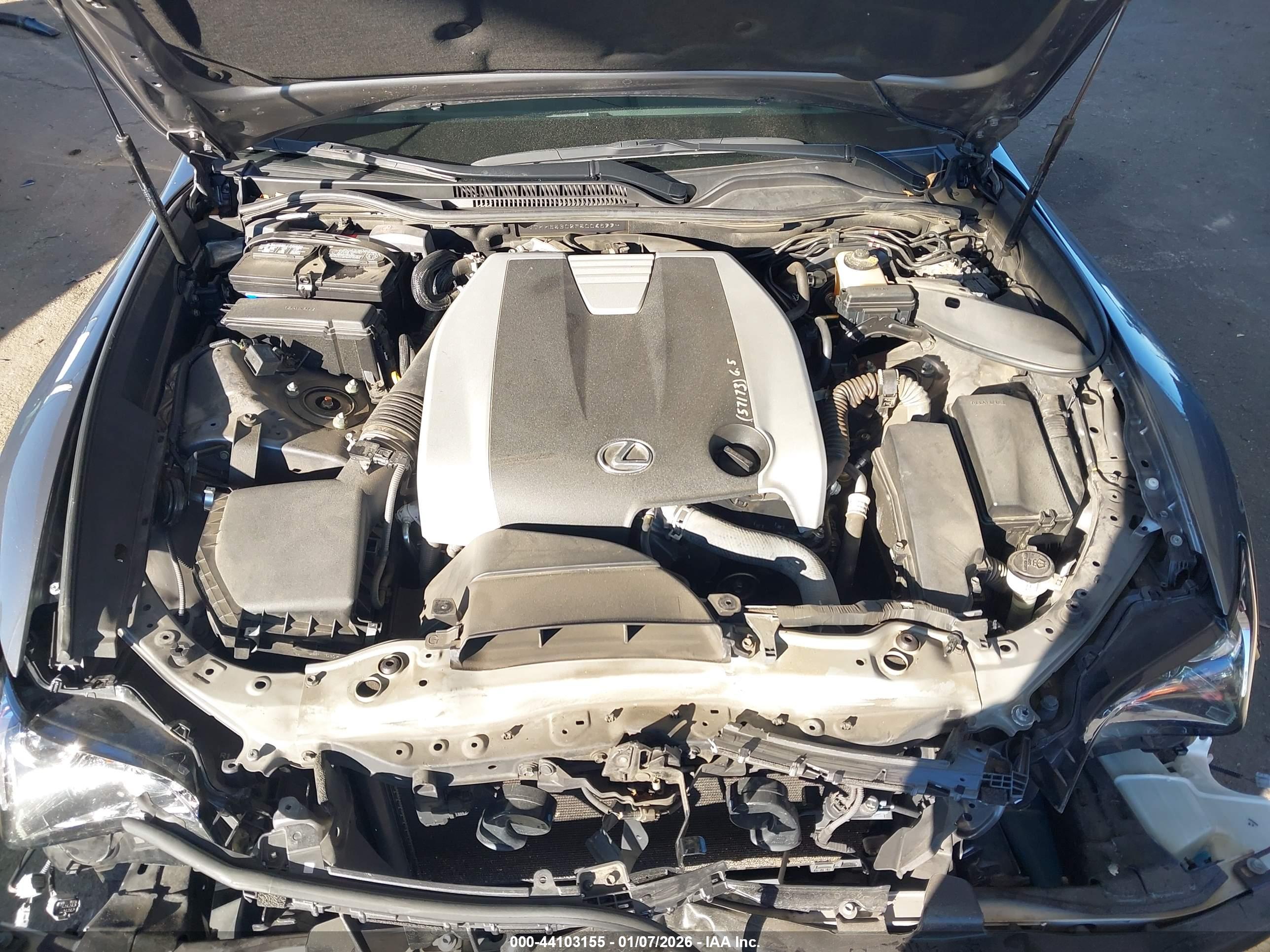 LEXUS RC image 10