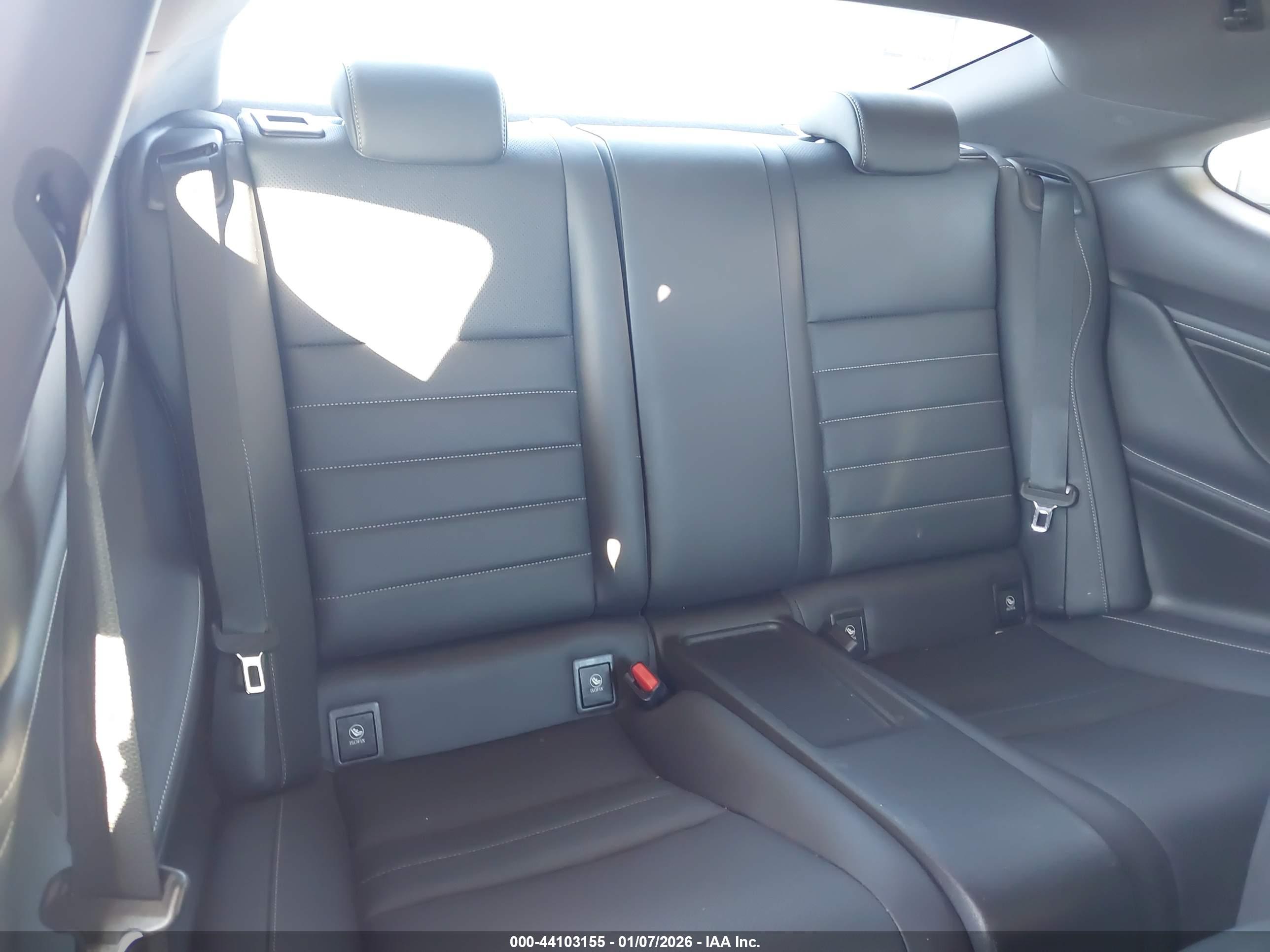 LEXUS RC image 8