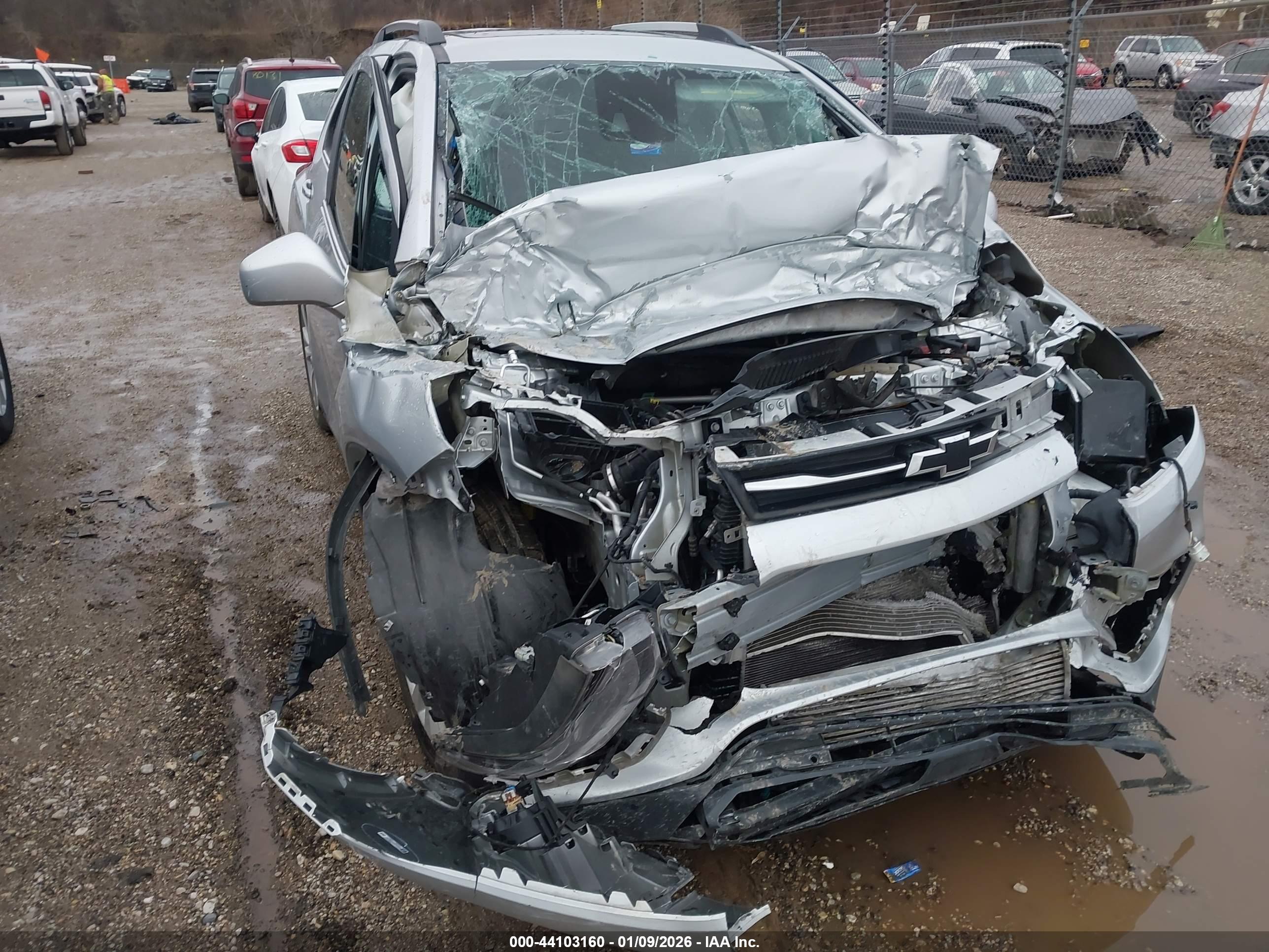CHEVROLET TRAX image 6