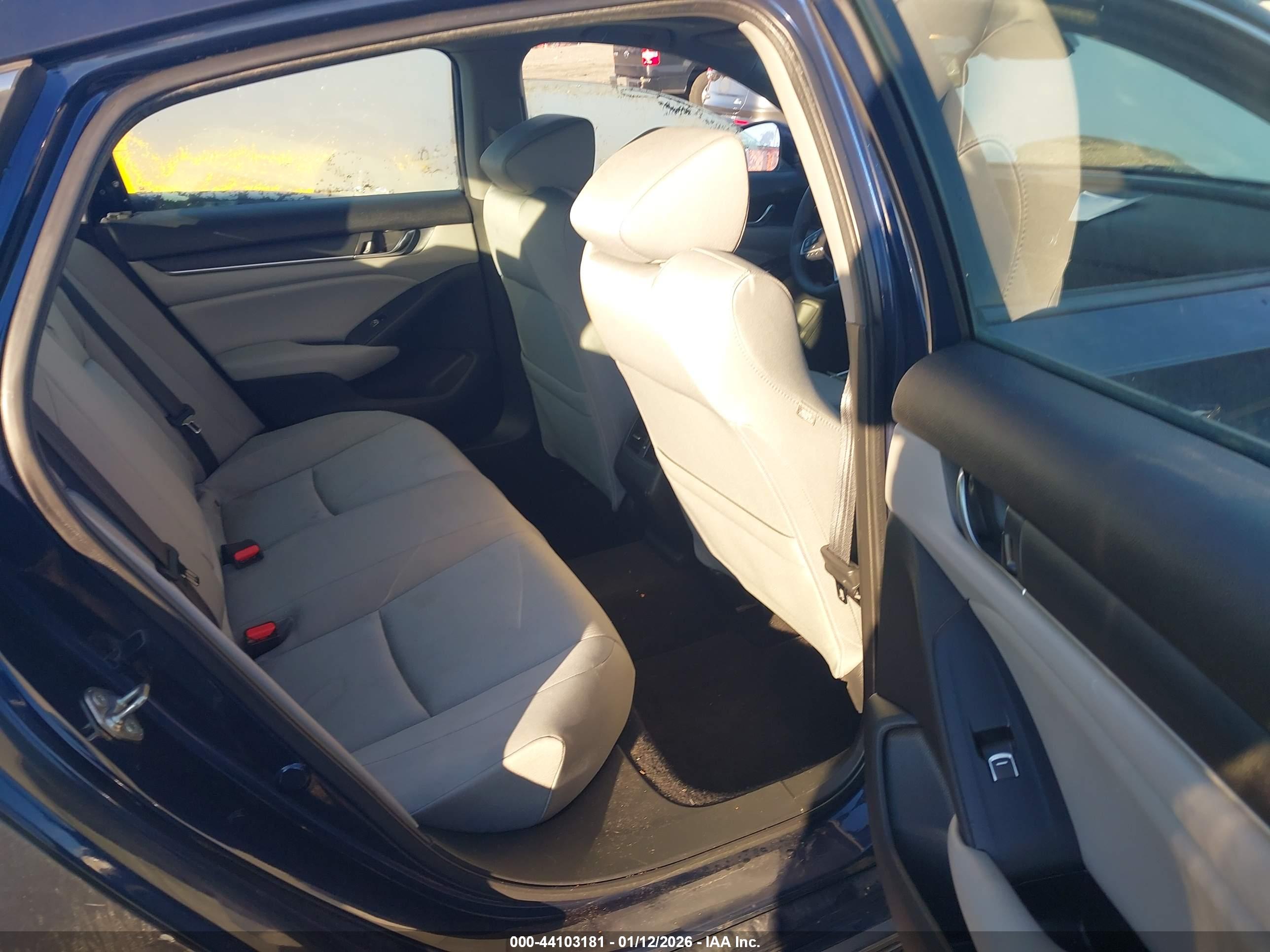 HONDA ACCORD image 8