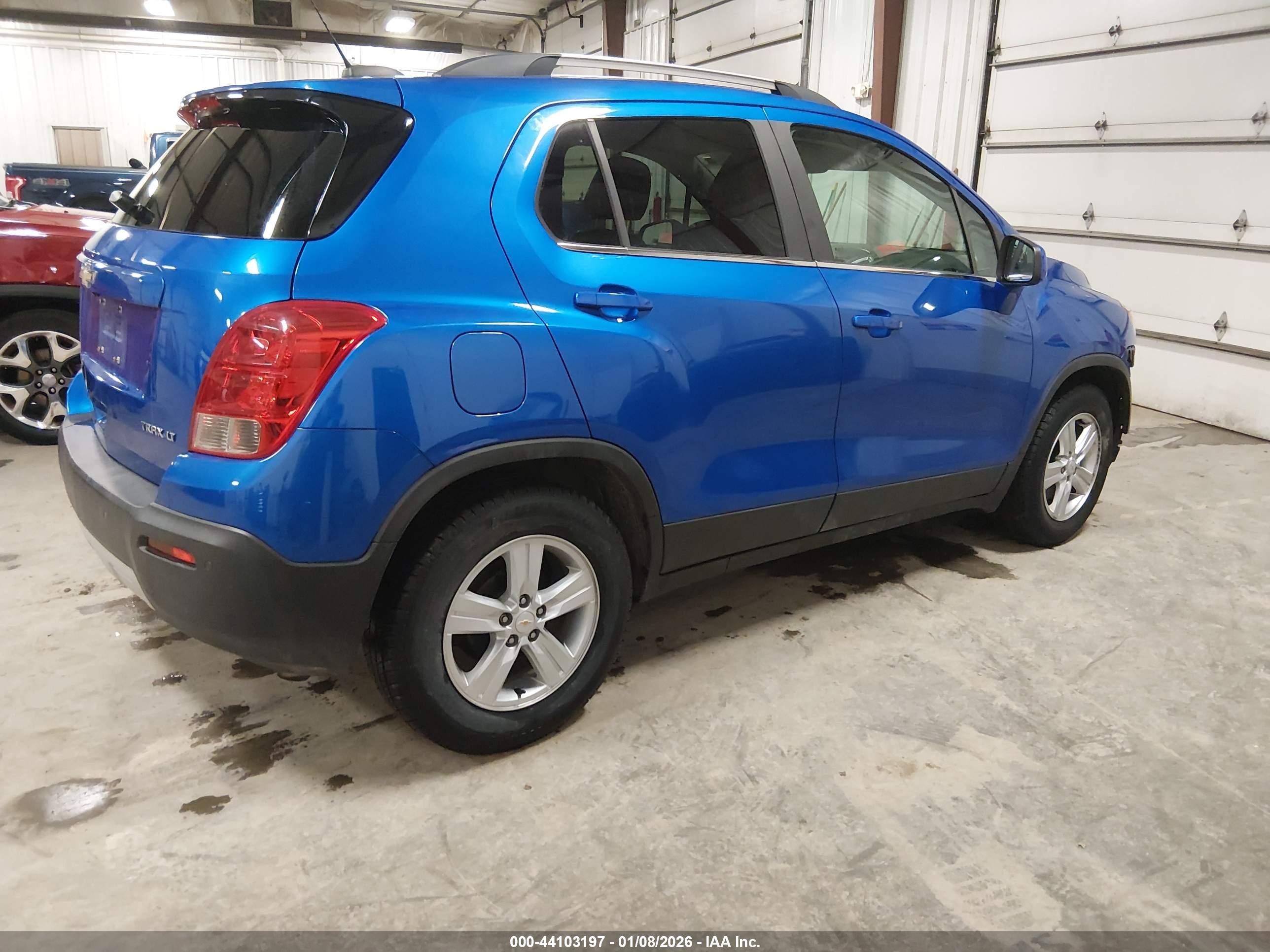 CHEVROLET TRAX image 4
