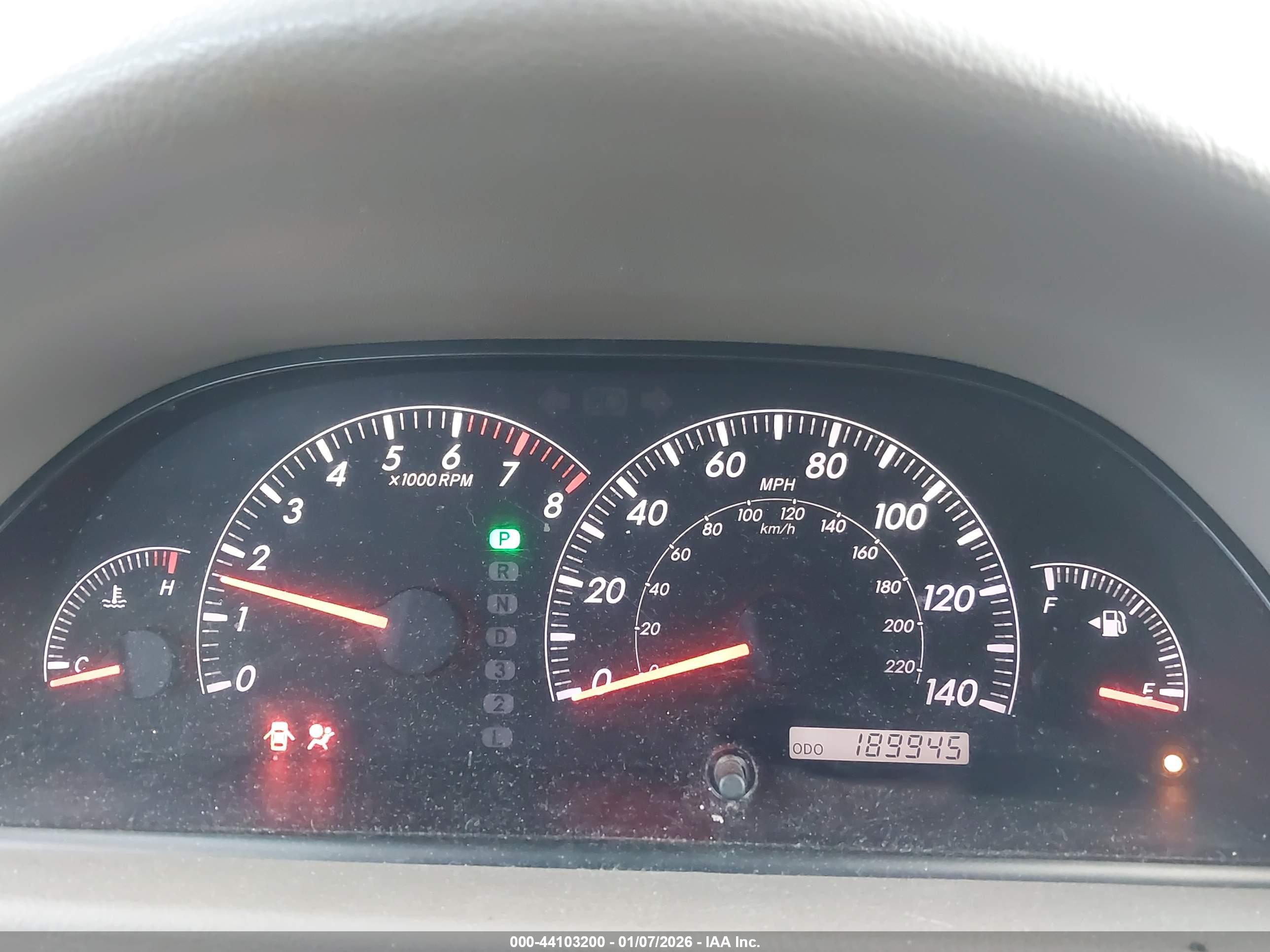 TOYOTA CAMRY image 7