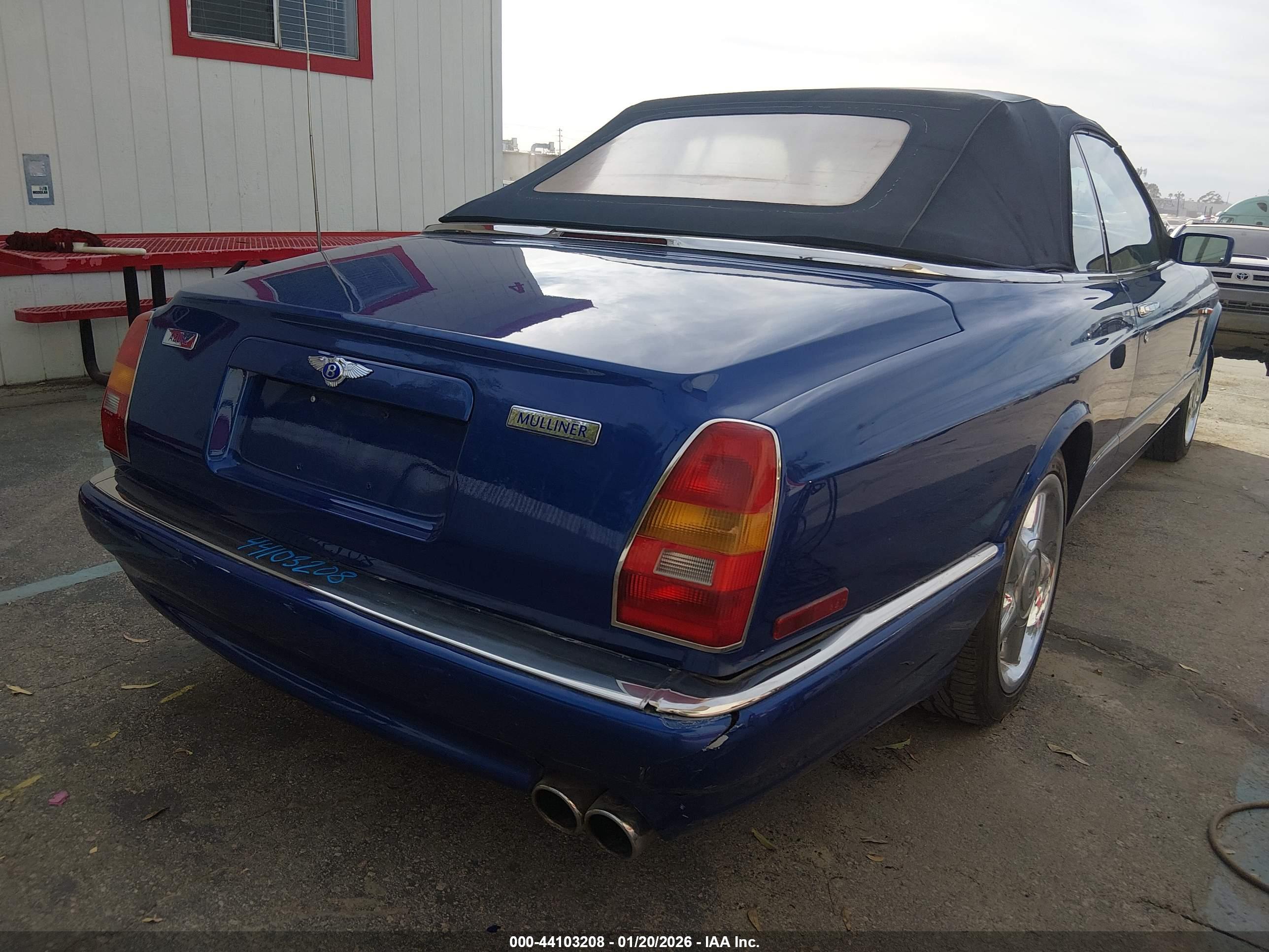 BENTLEY AZURE image 4