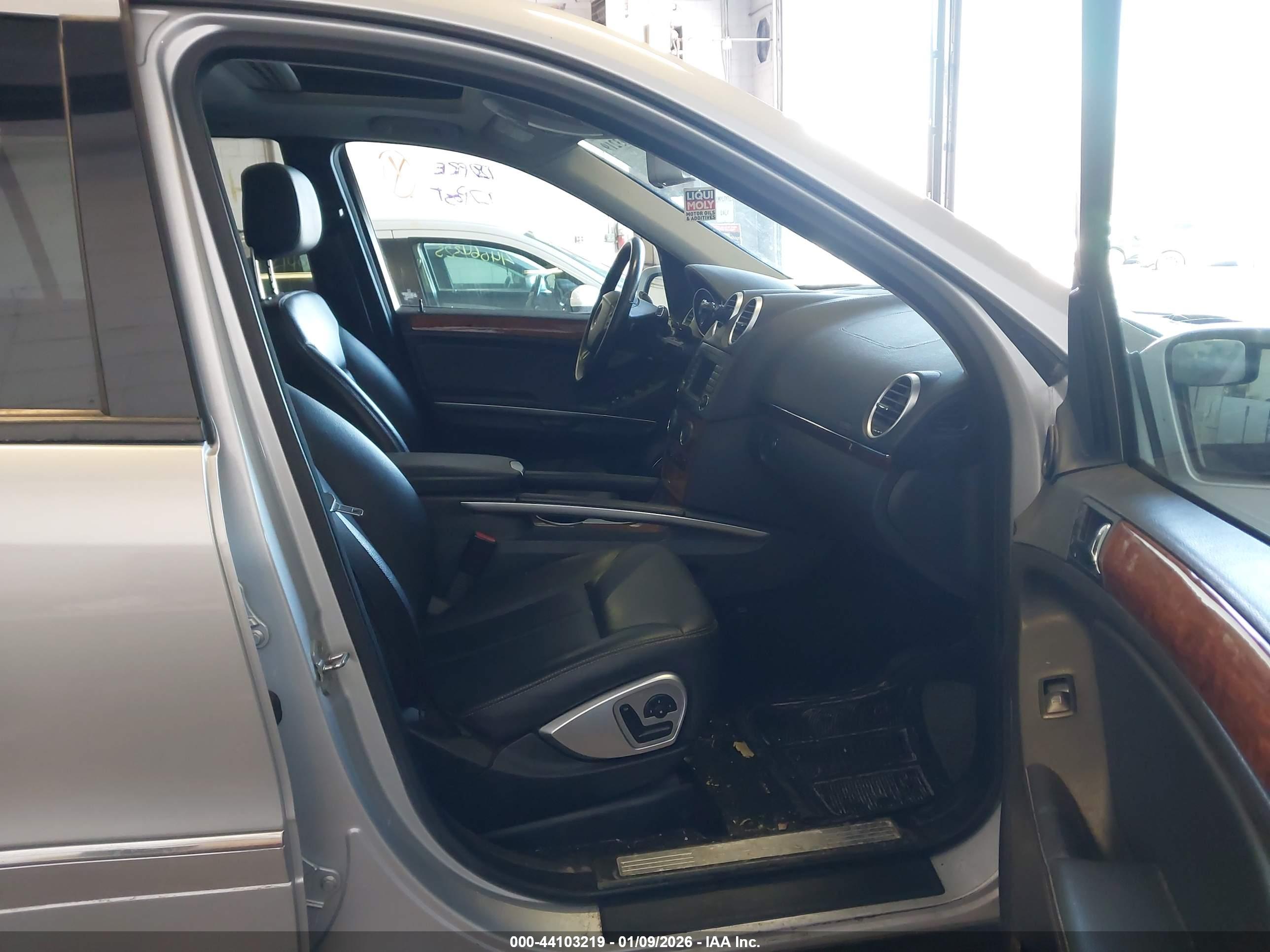 MERCEDES-BENZ GL image 5
