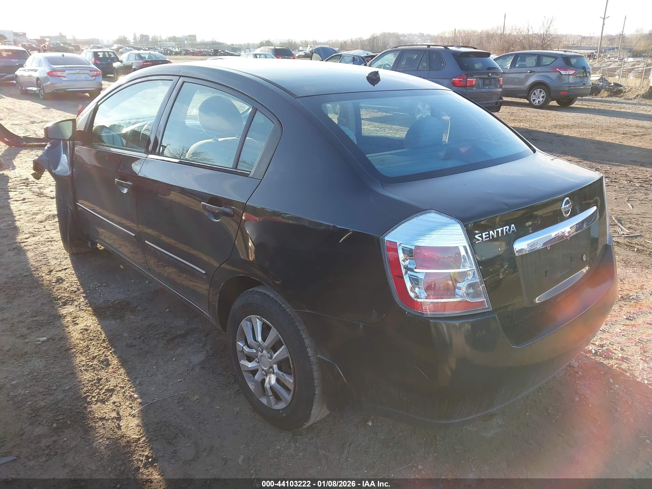 NISSAN SENTRA image 3