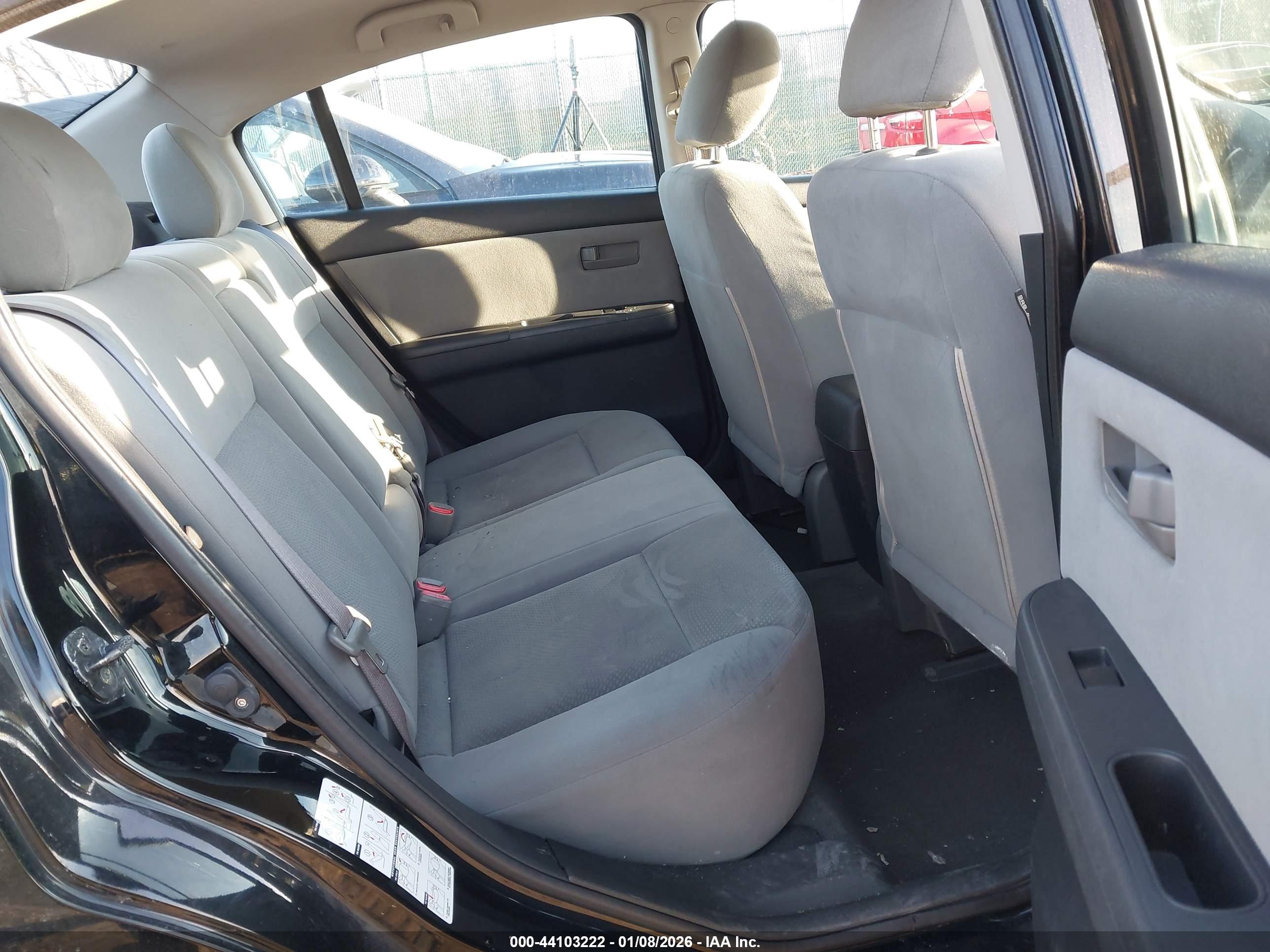 NISSAN SENTRA image 8