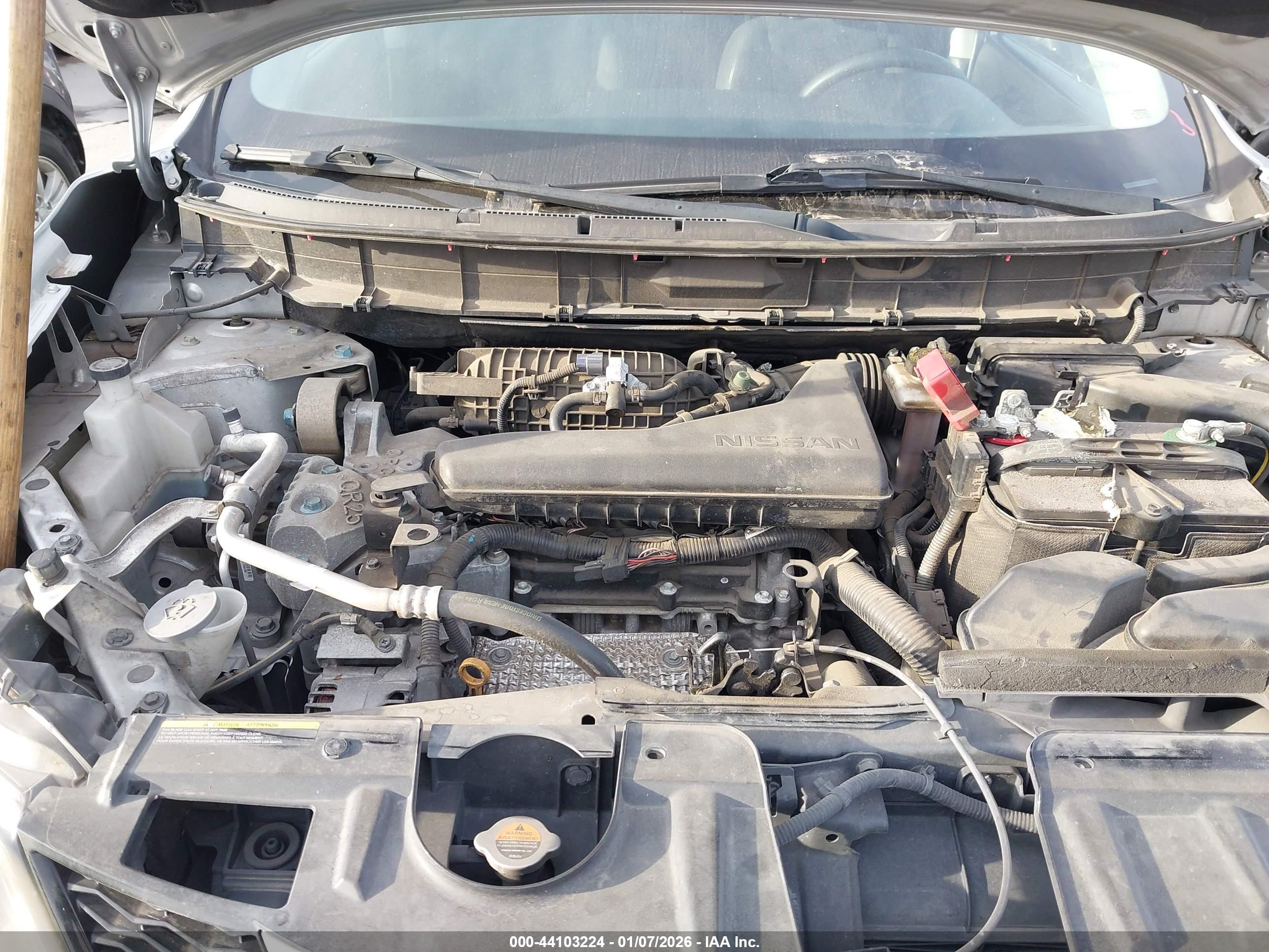 NISSAN ROGUE image 10