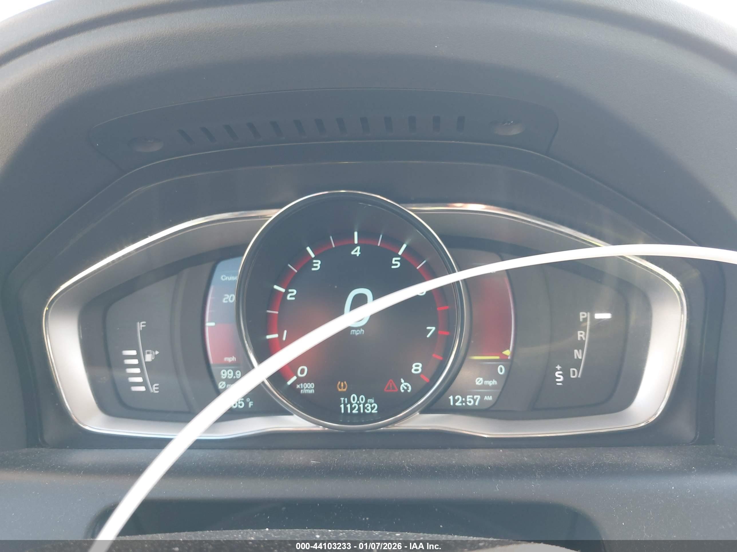 VOLVO XC60 image 7