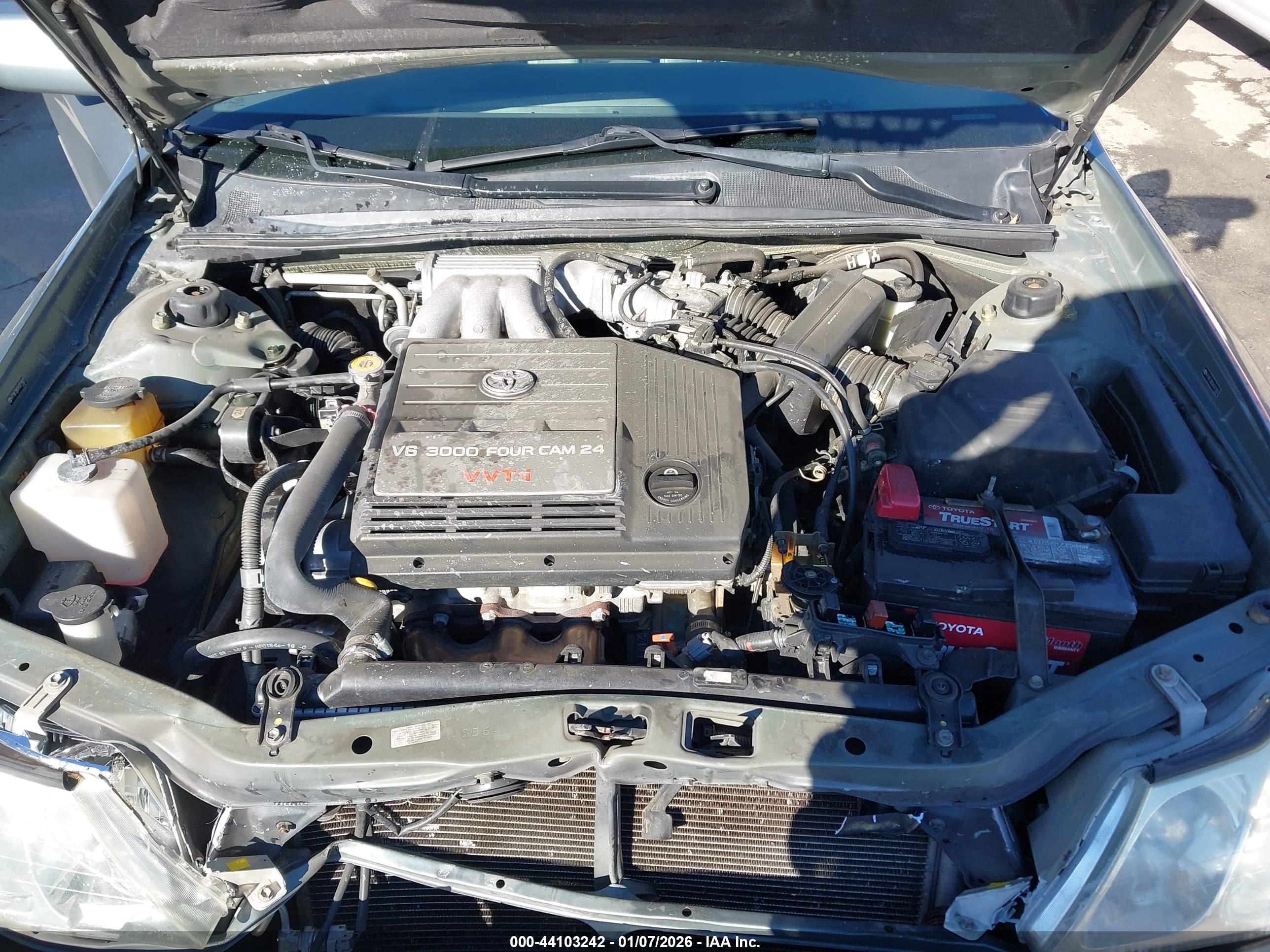 TOYOTA AVALON image 10