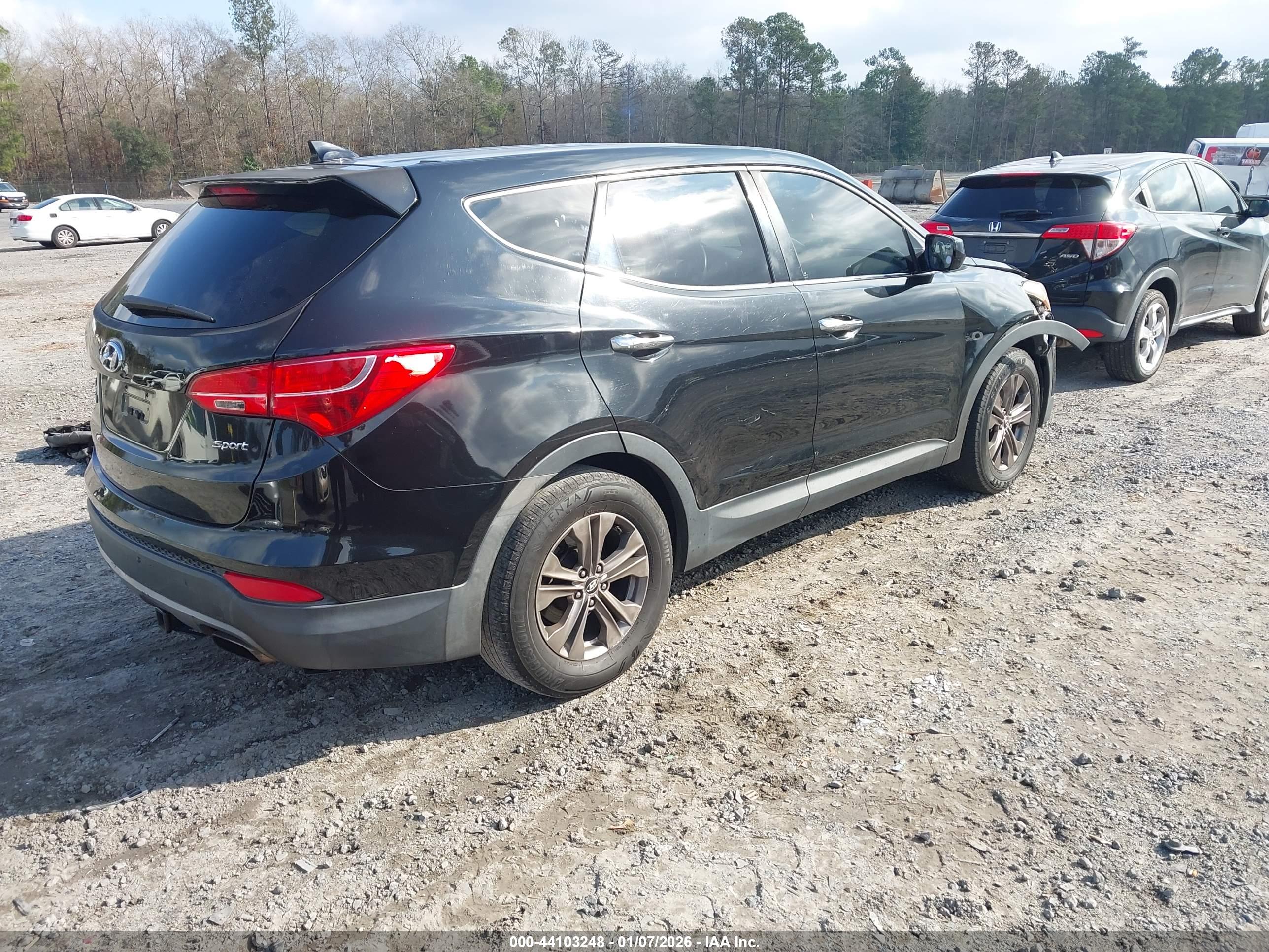 HYUNDAI SANTA image 4