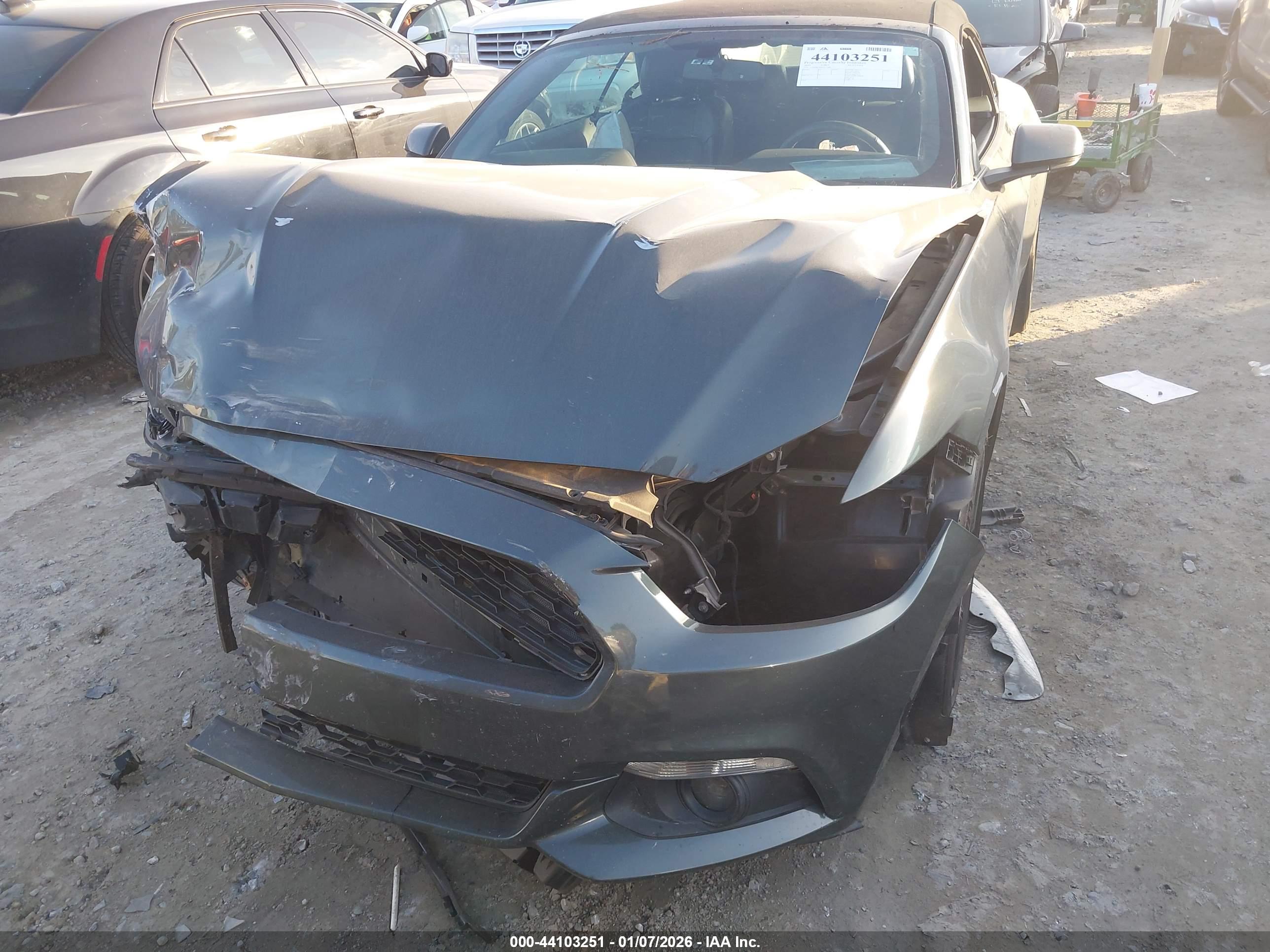 FORD MUSTANG image 6