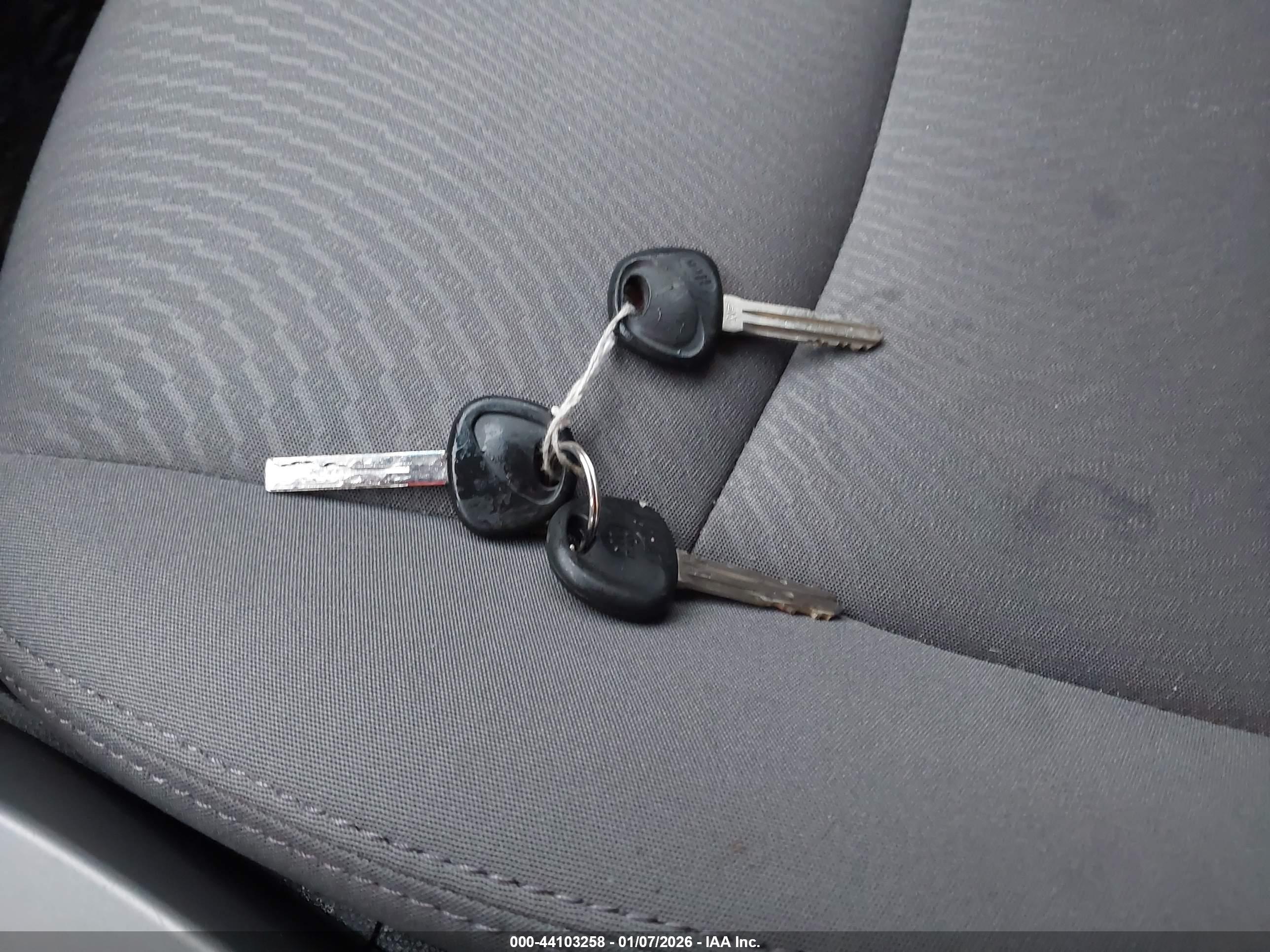 HYUNDAI ELANTRA image 11