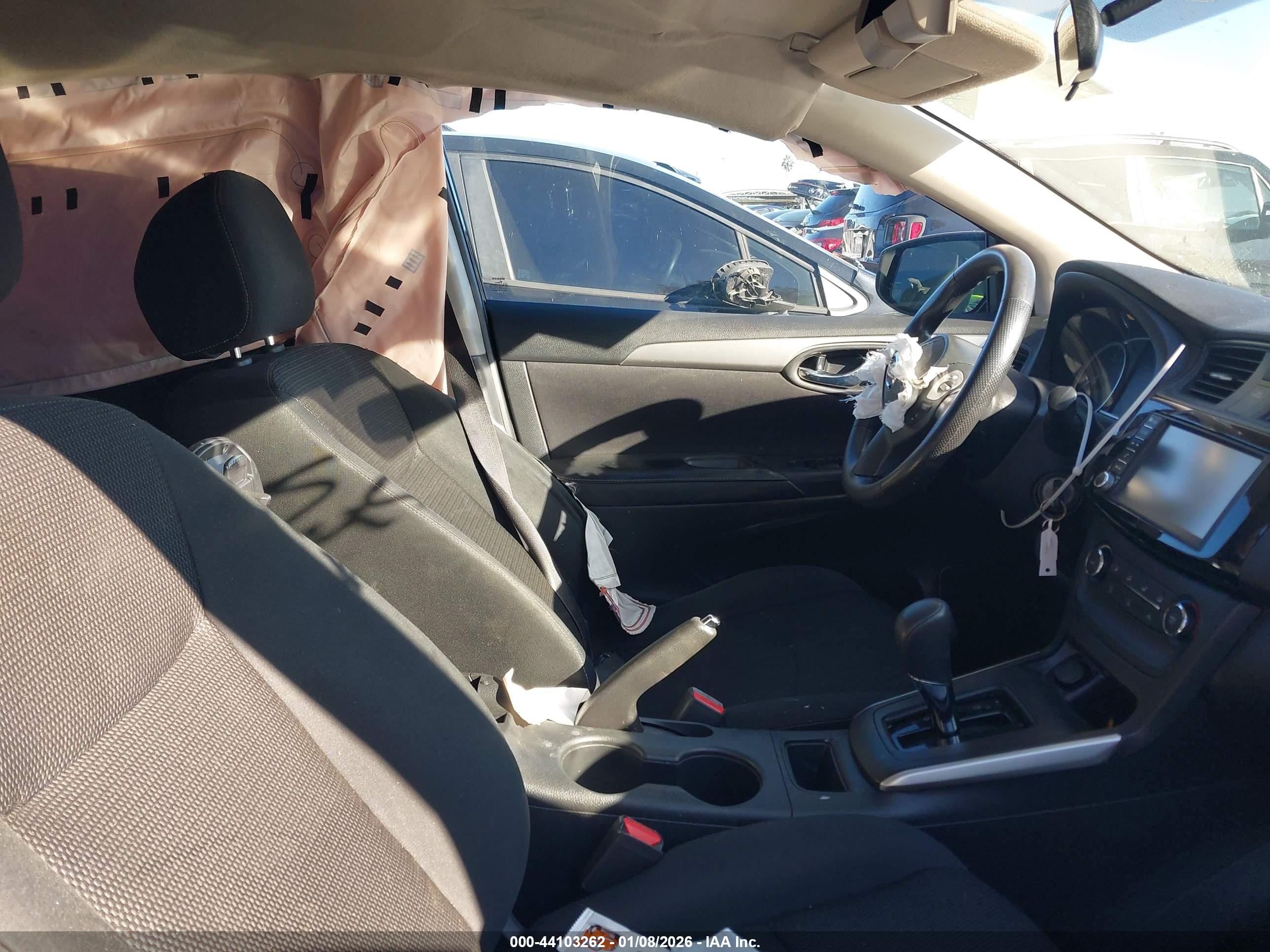 NISSAN SENTRA image 5