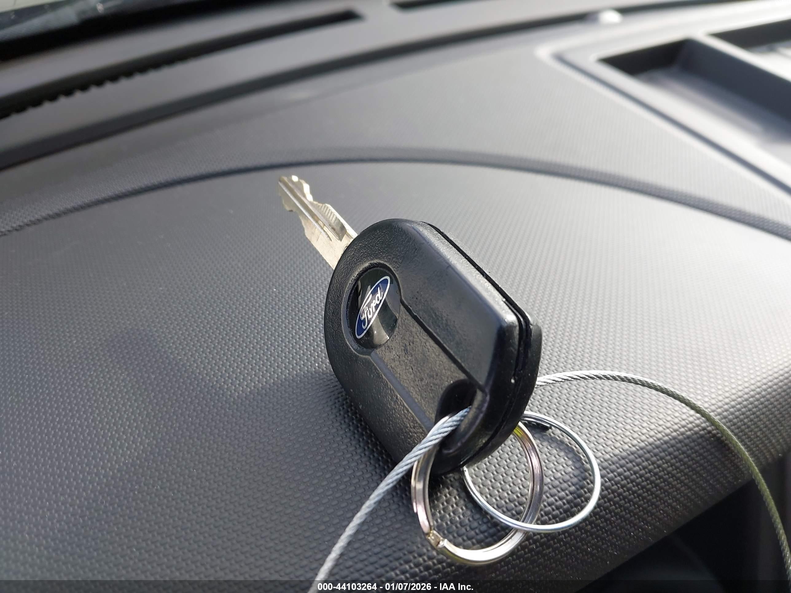 FORD EXPEDITION image 11