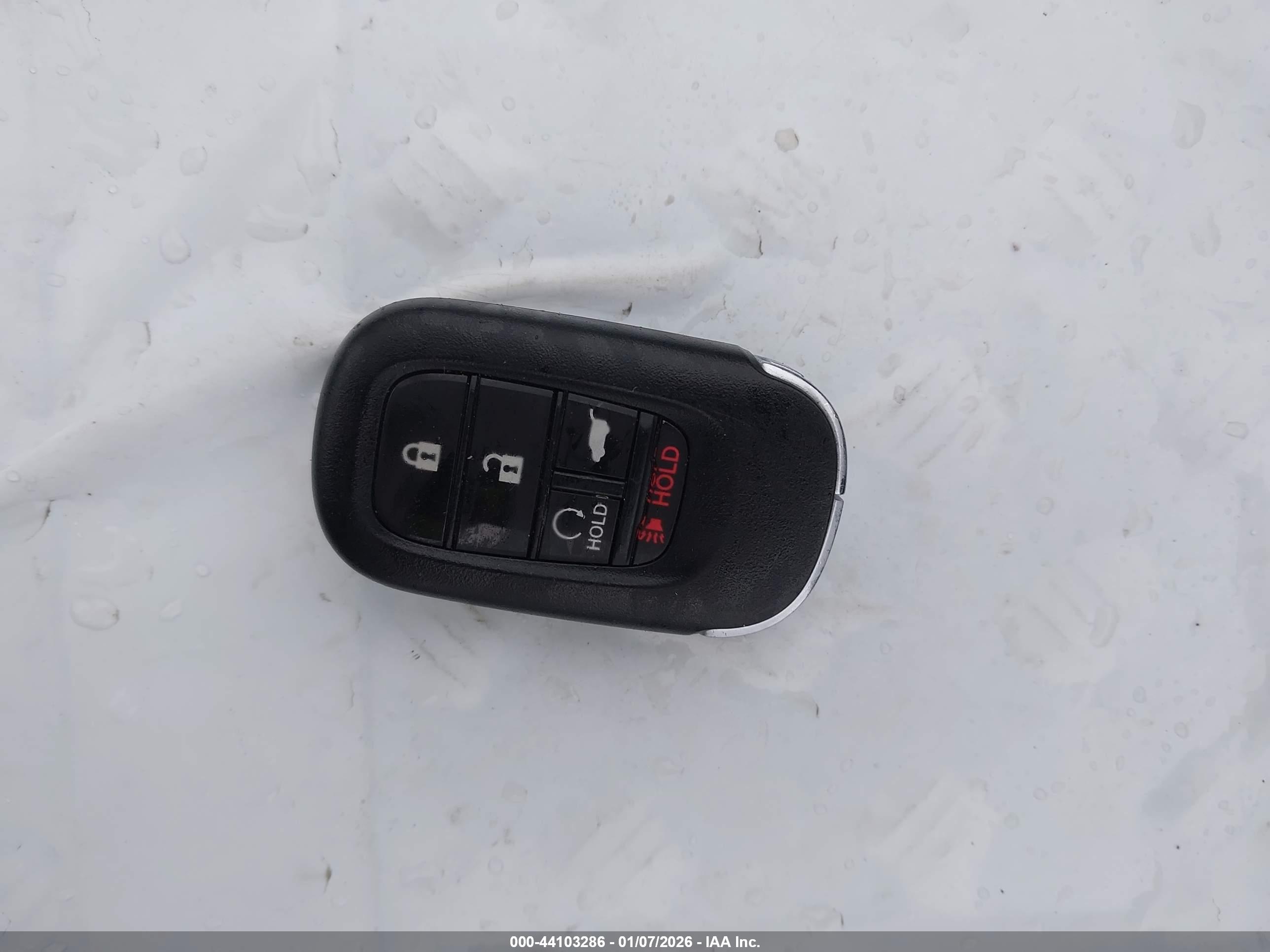 HONDA CR-V image 11