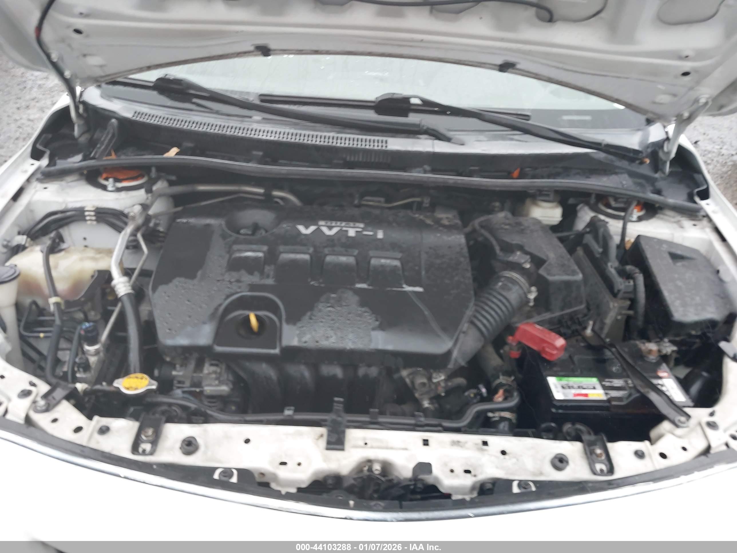 TOYOTA COROLLA image 10