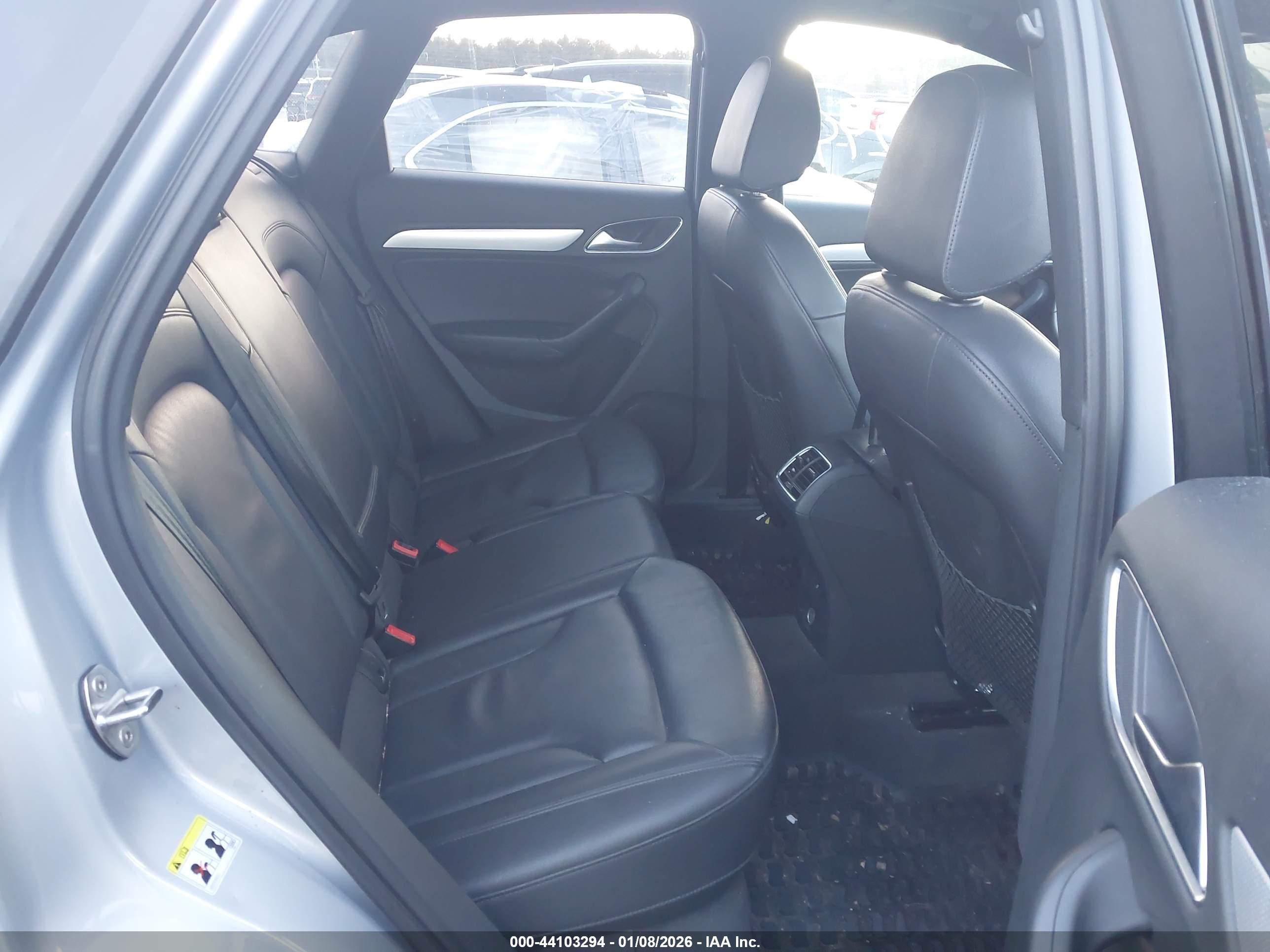 AUDI Q3 image 8