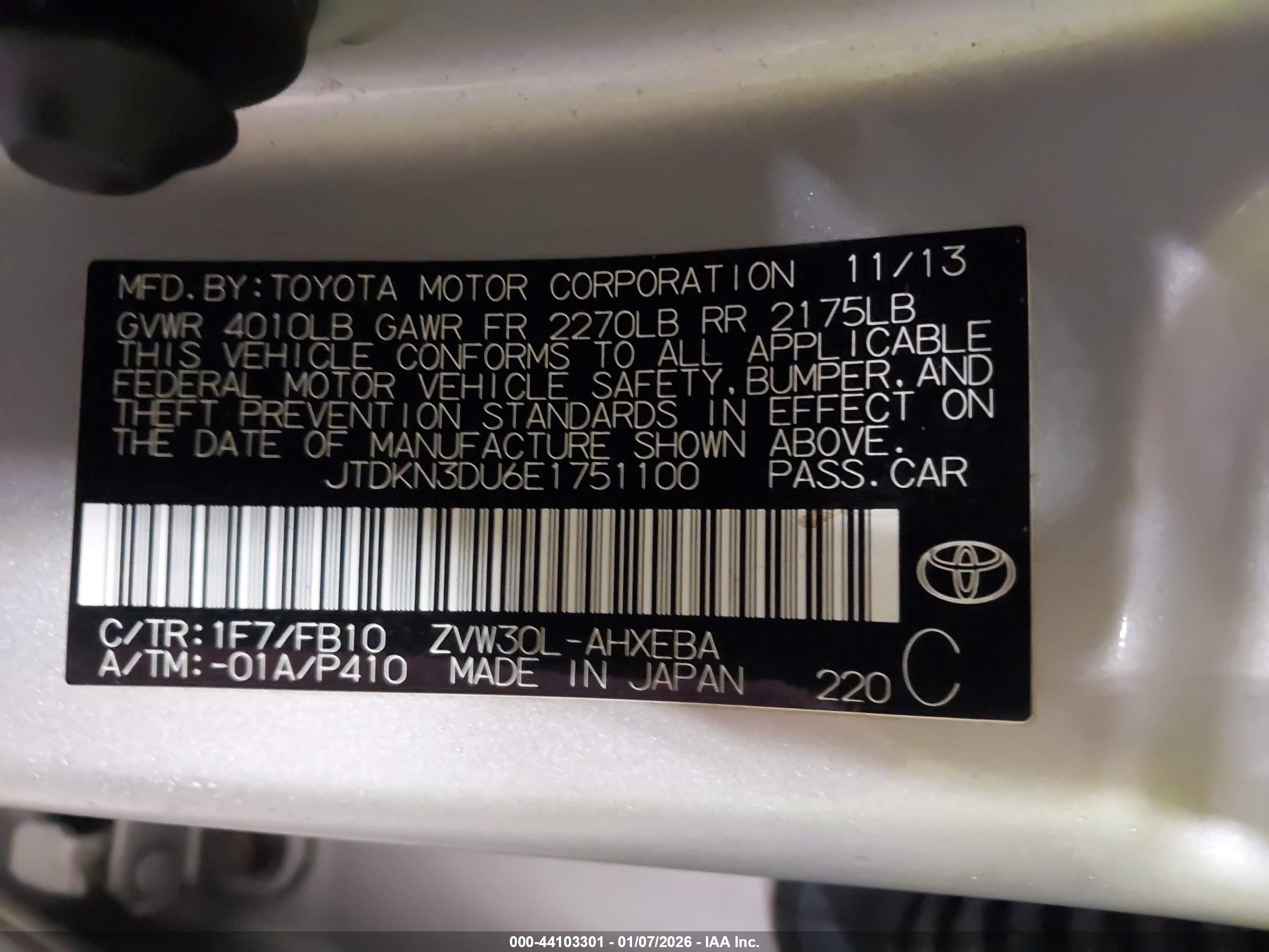 TOYOTA PRIUS image 9