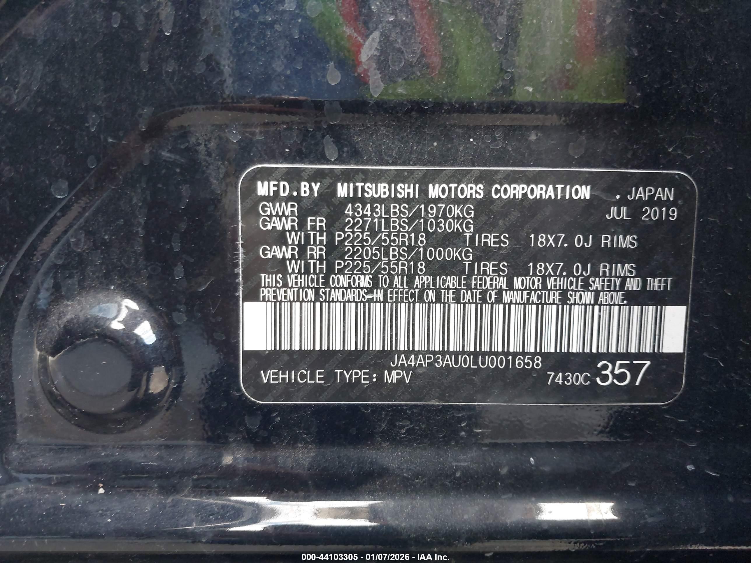 MITSUBISHI OUTLANDER image 9