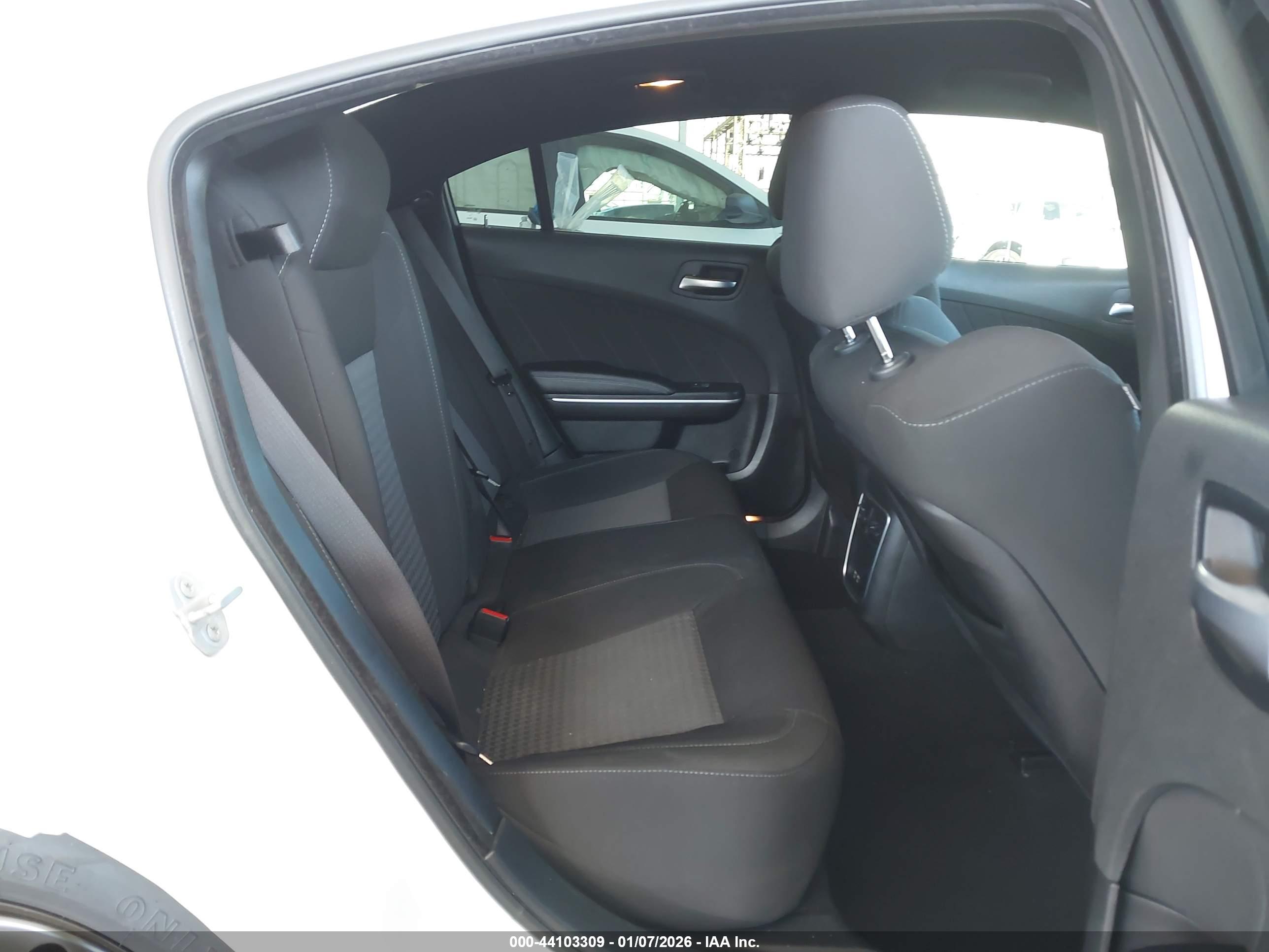 DODGE CHARGER image 8