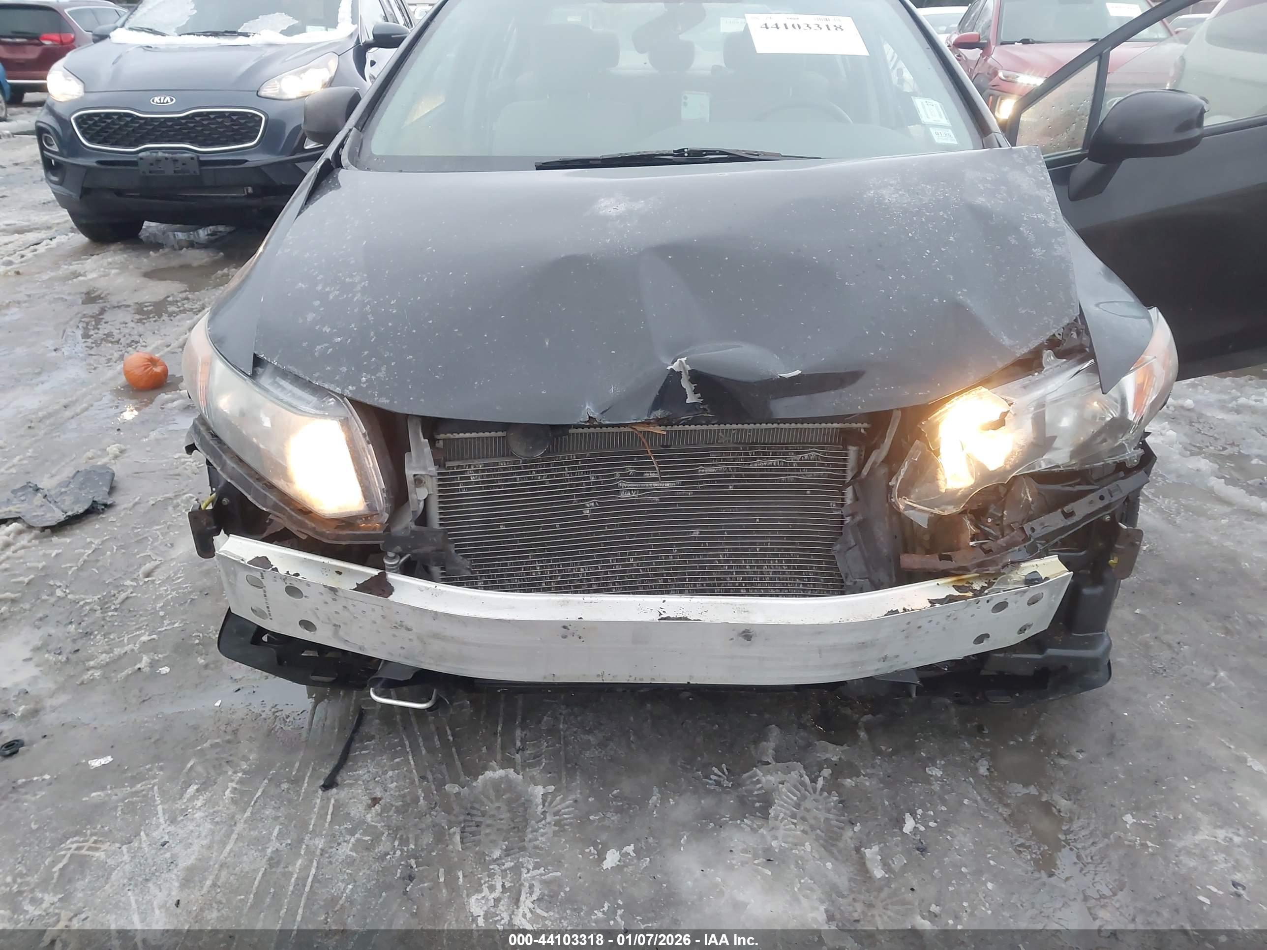 HONDA CIVIC image 6