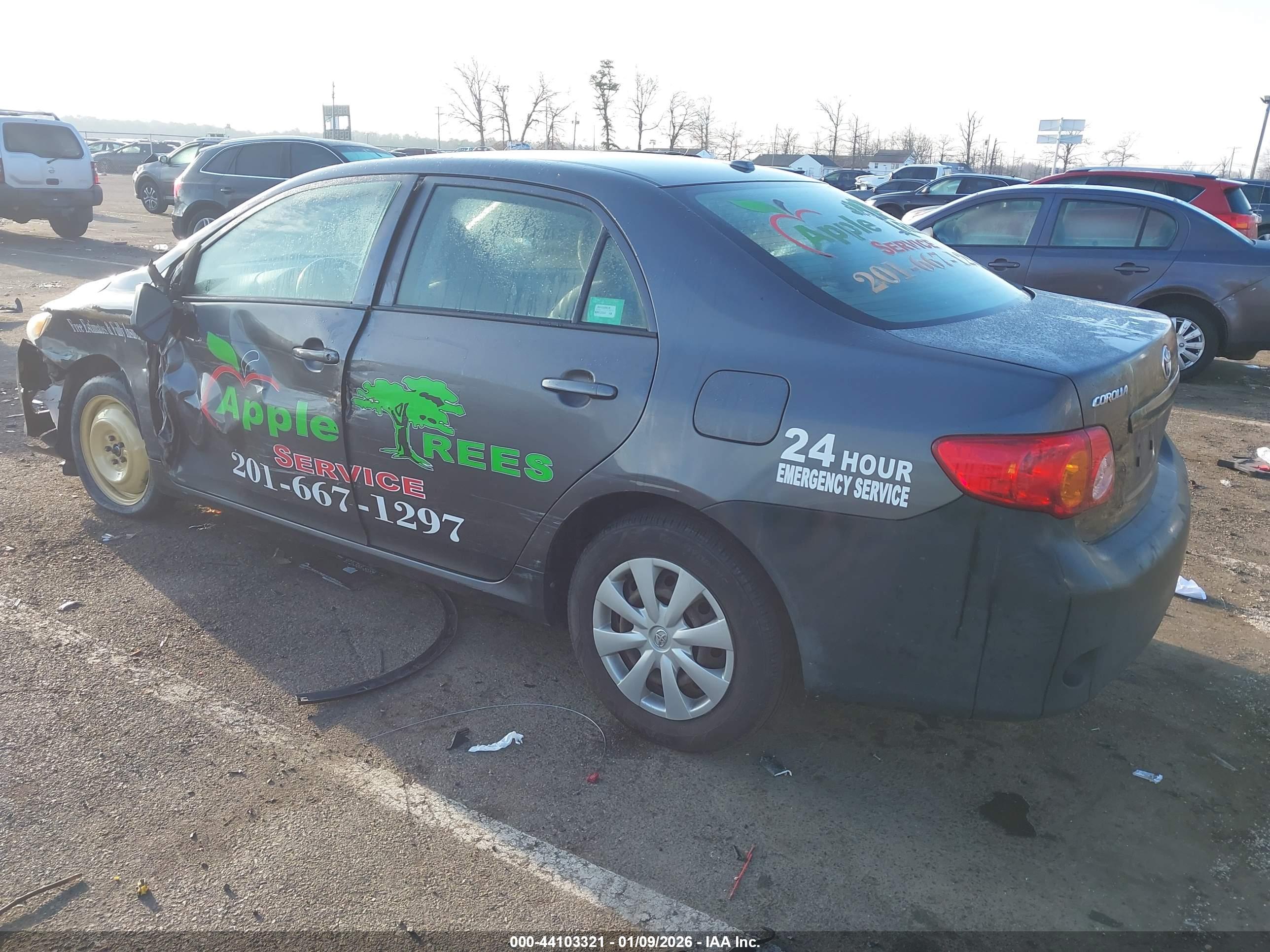 TOYOTA COROLLA image 3