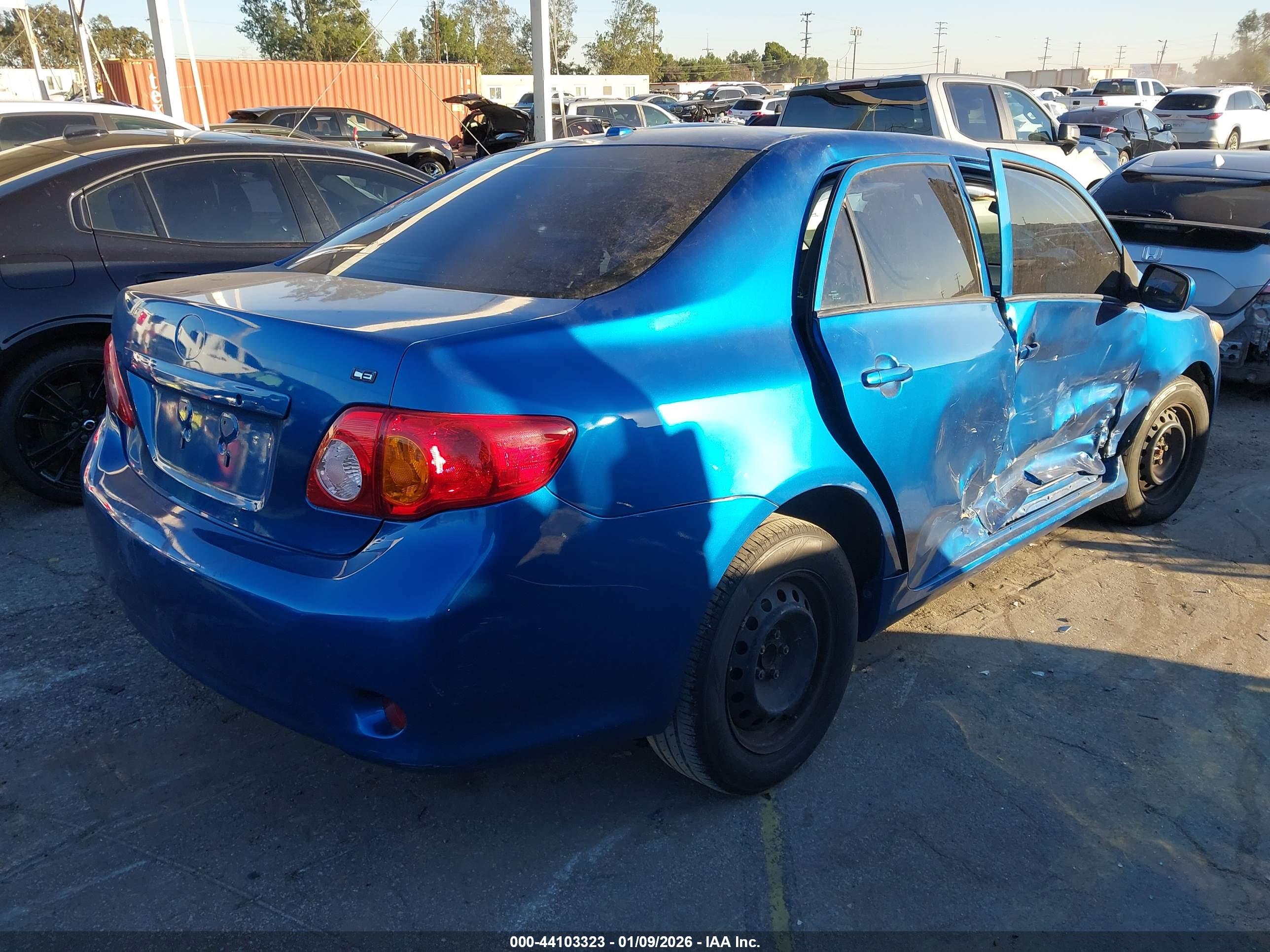TOYOTA COROLLA image 4
