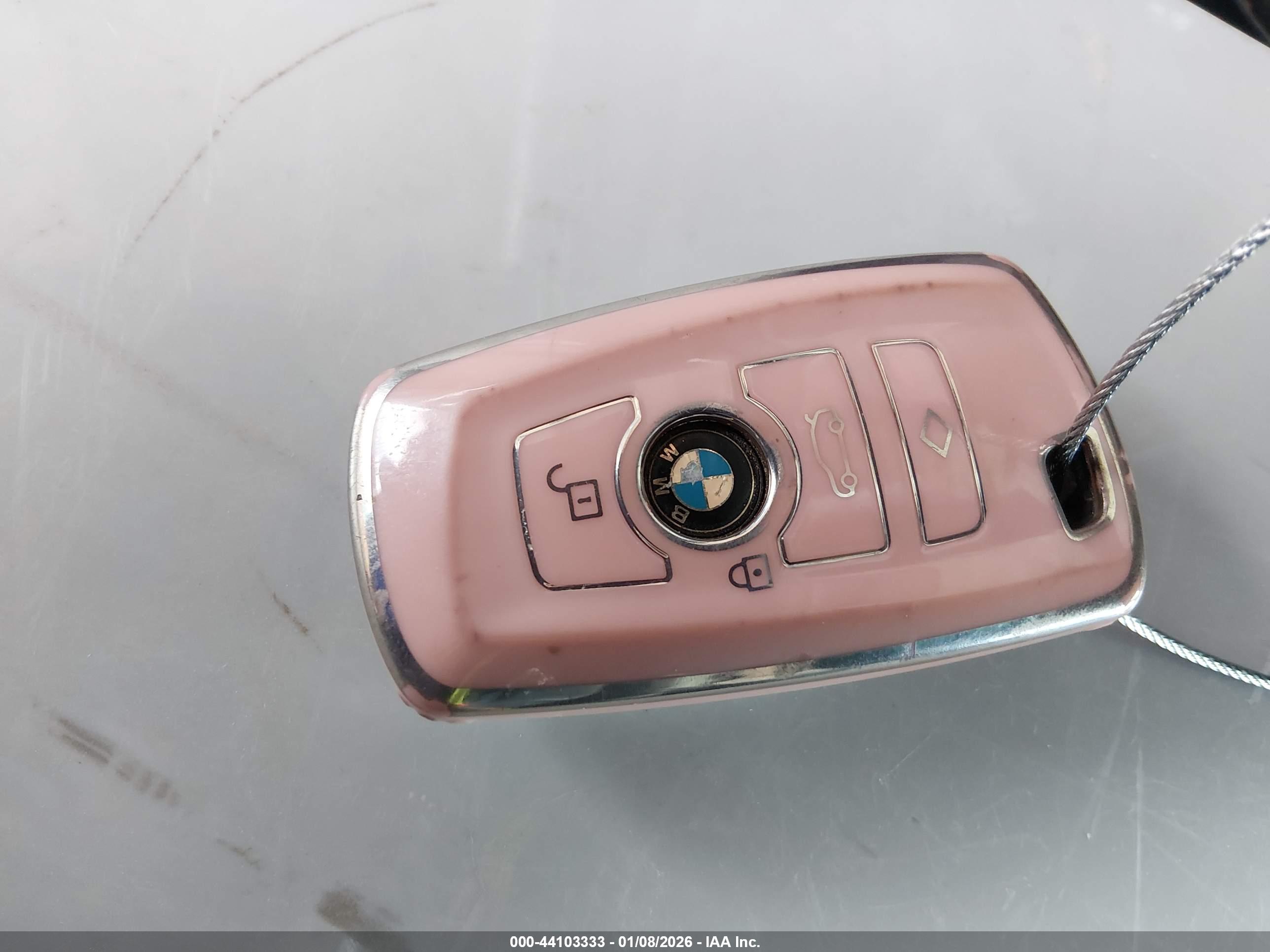 BMW 528I image 11
