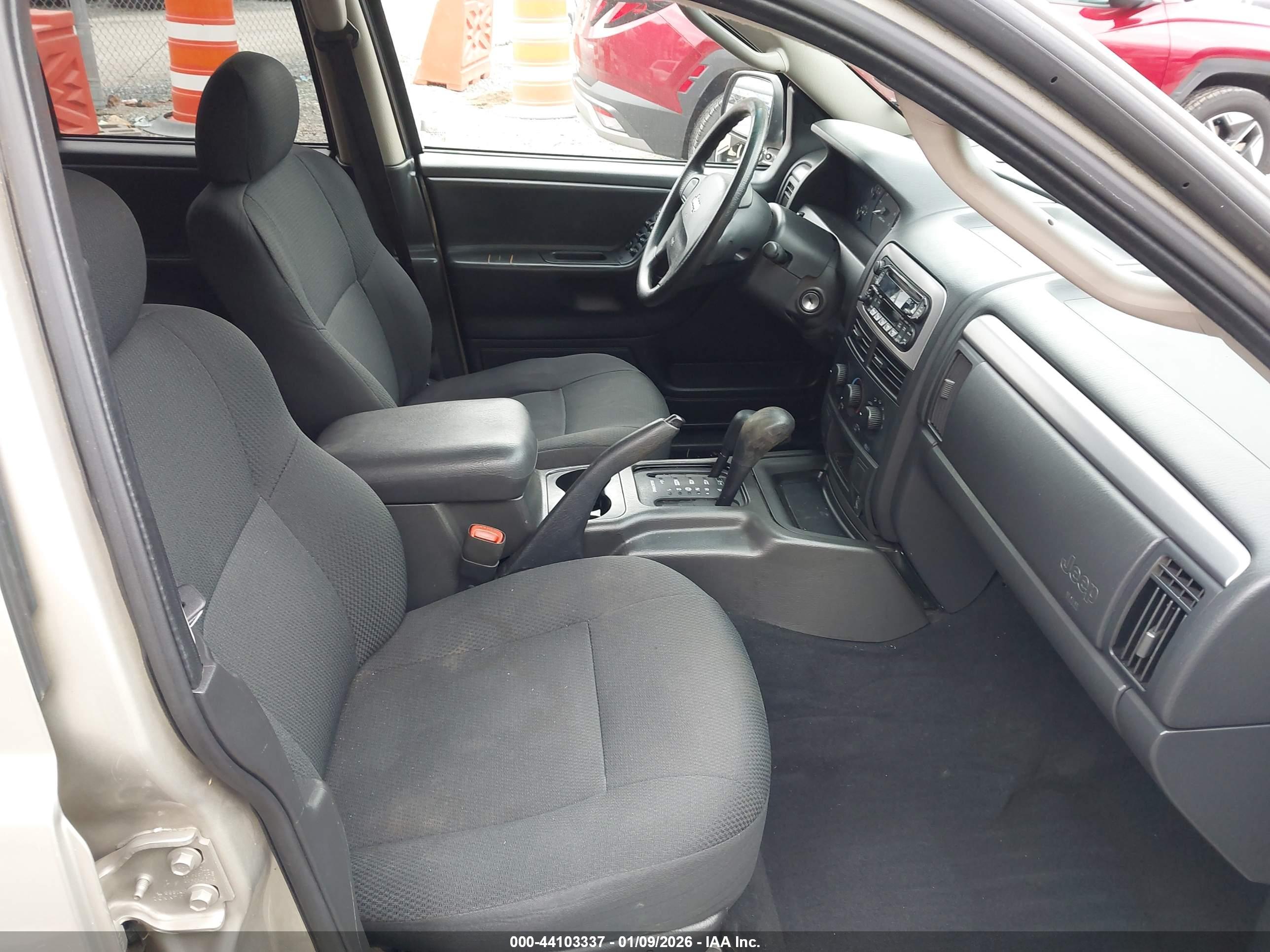 JEEP GRAND image 5