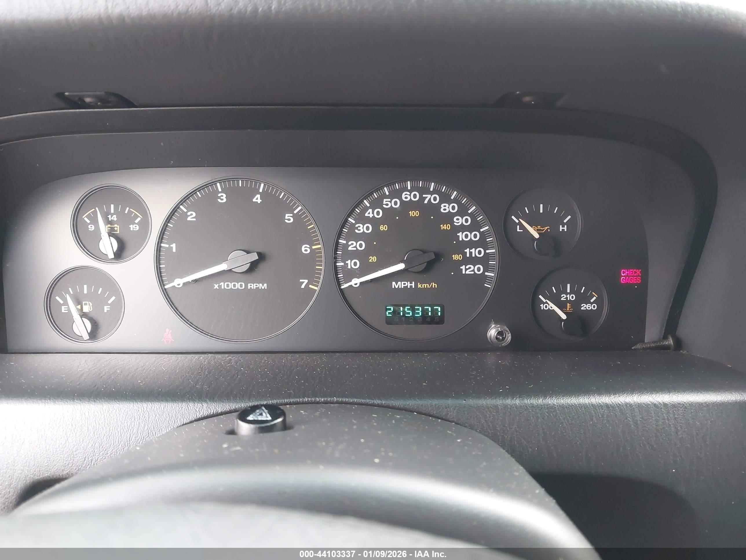 JEEP GRAND image 7