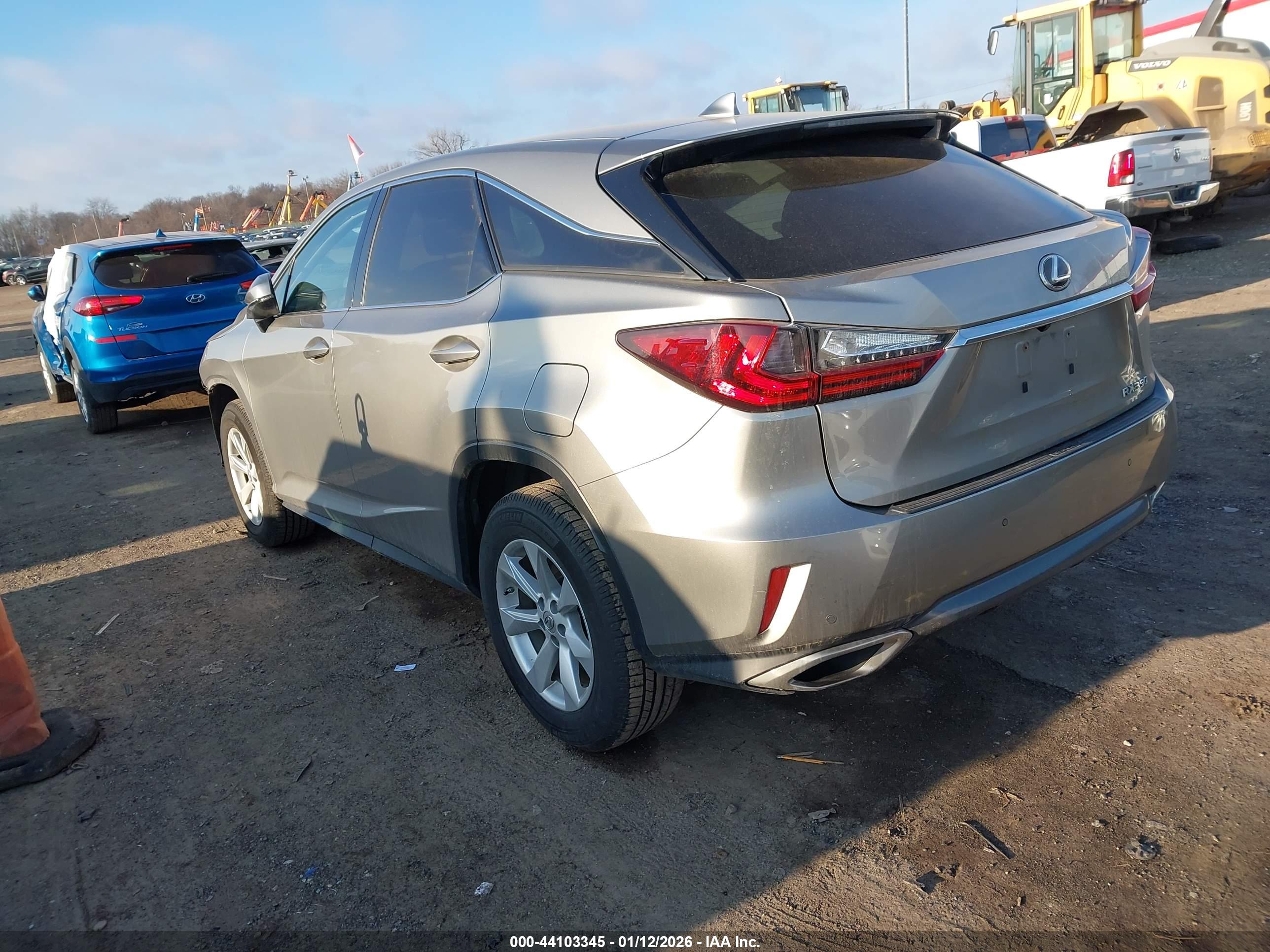 LEXUS RX image 3