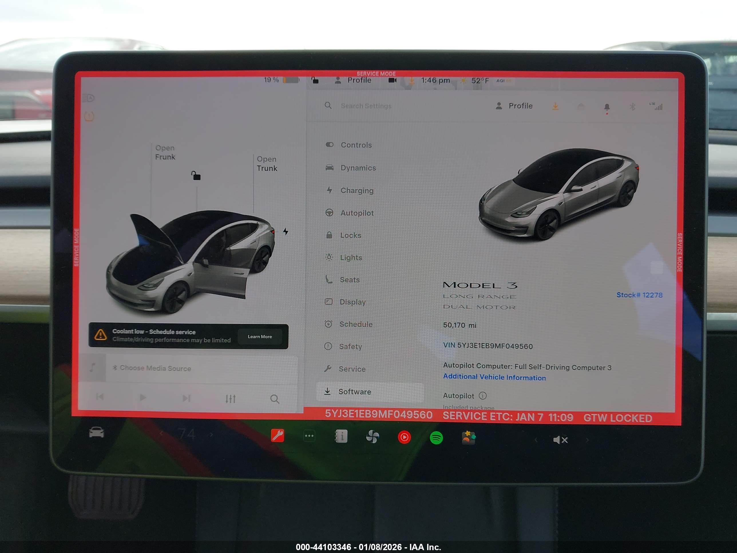 TESLA MODEL image 7