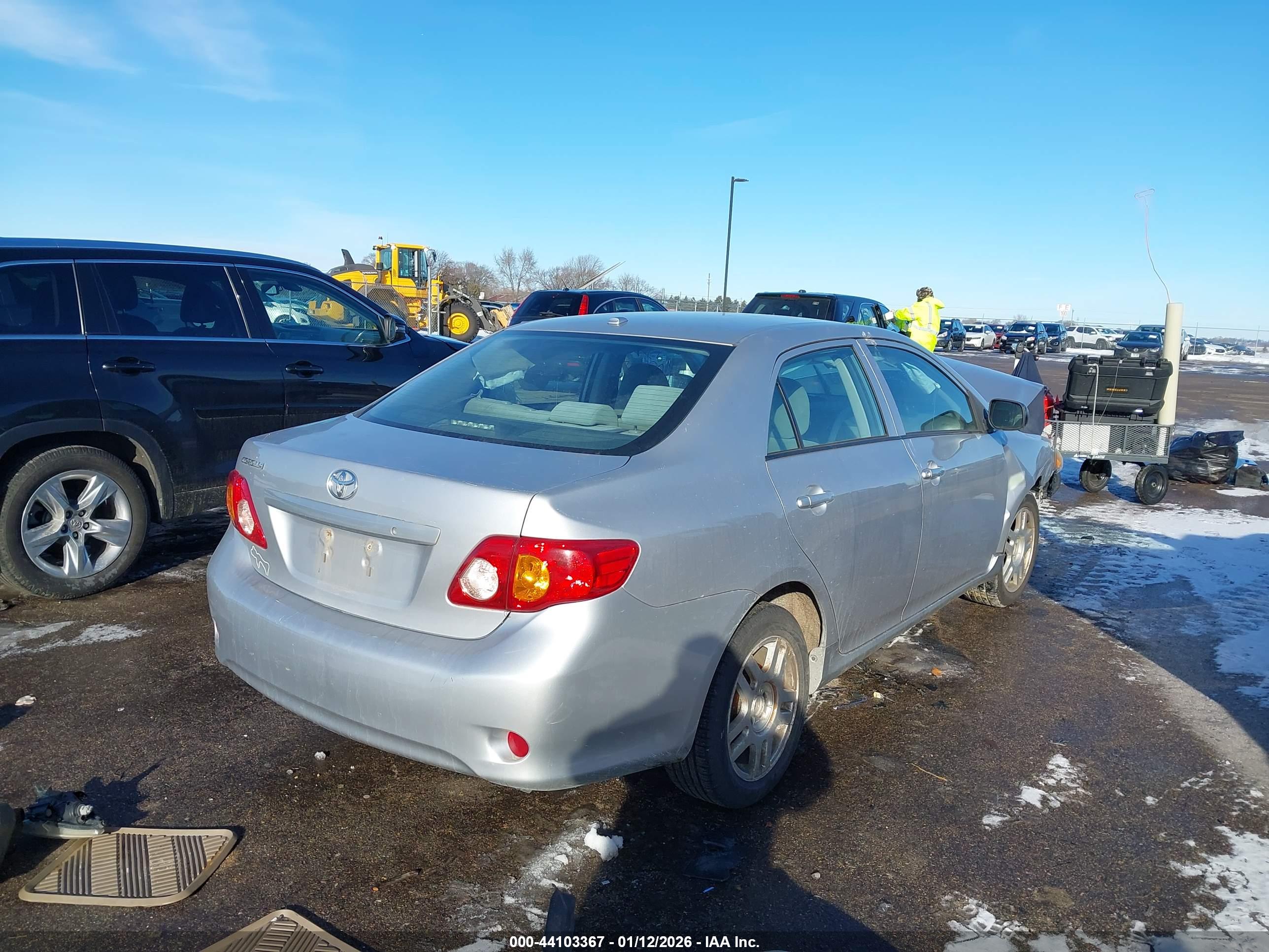 TOYOTA COROLLA image 4