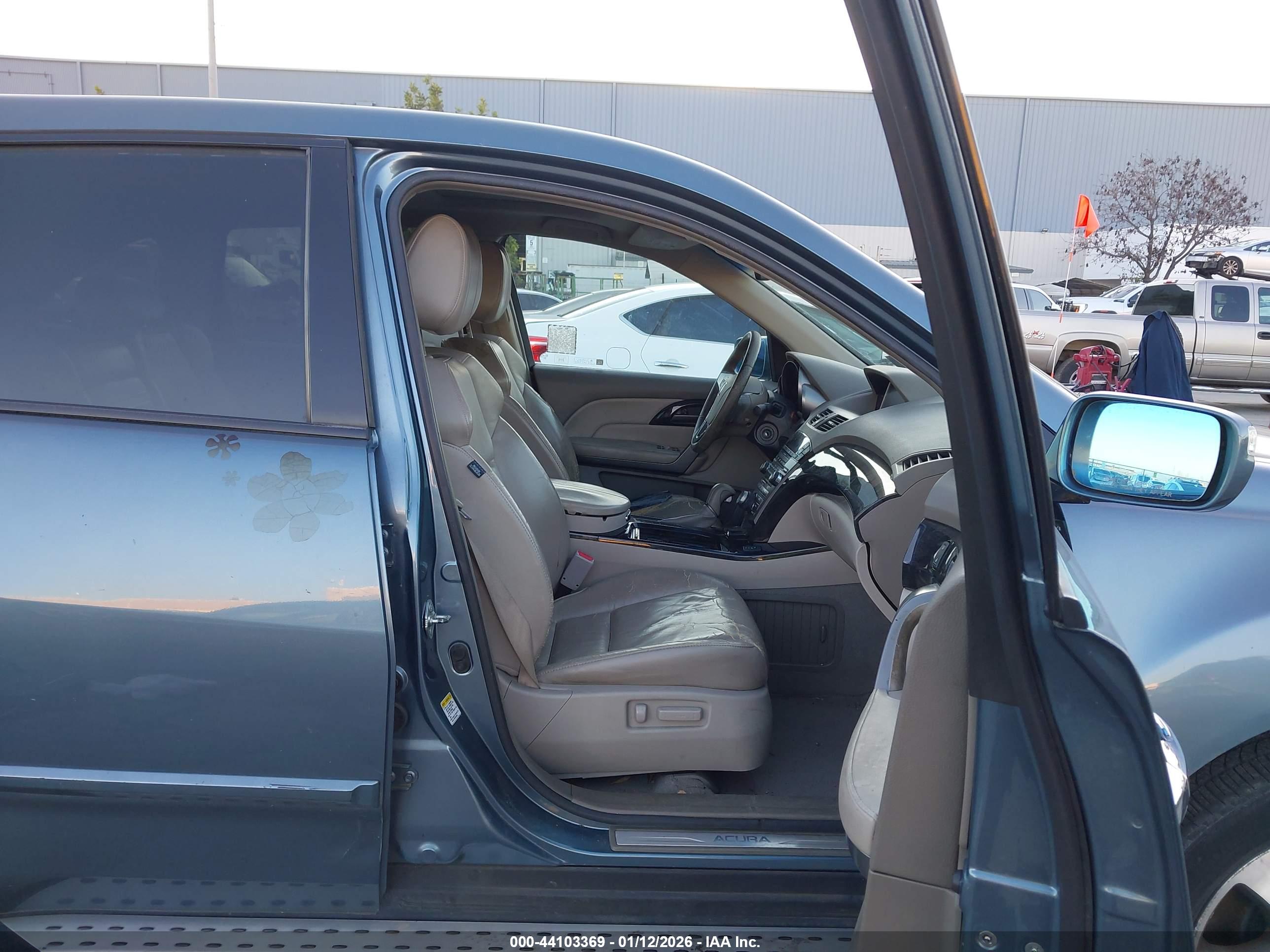 ACURA MDX image 5