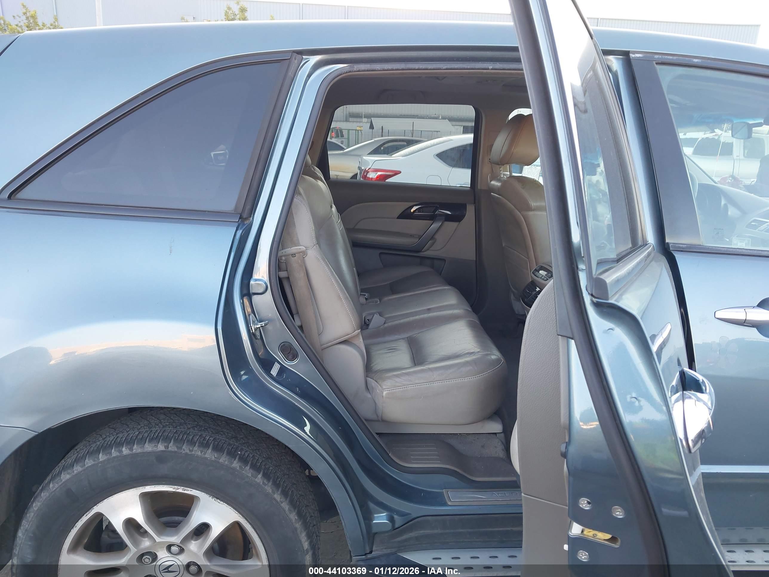 ACURA MDX image 8