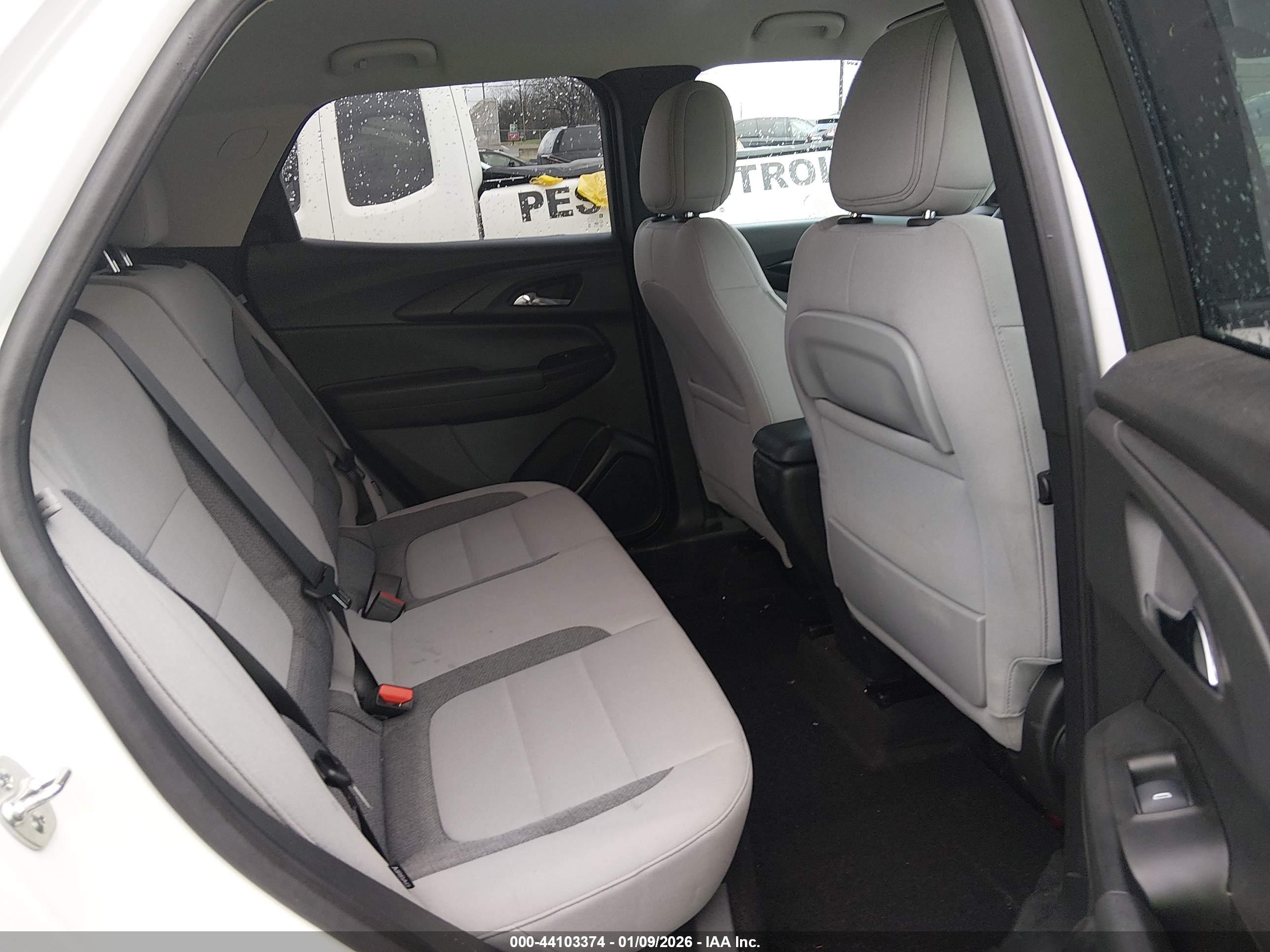 CHEVROLET TRAILBLAZER image 8